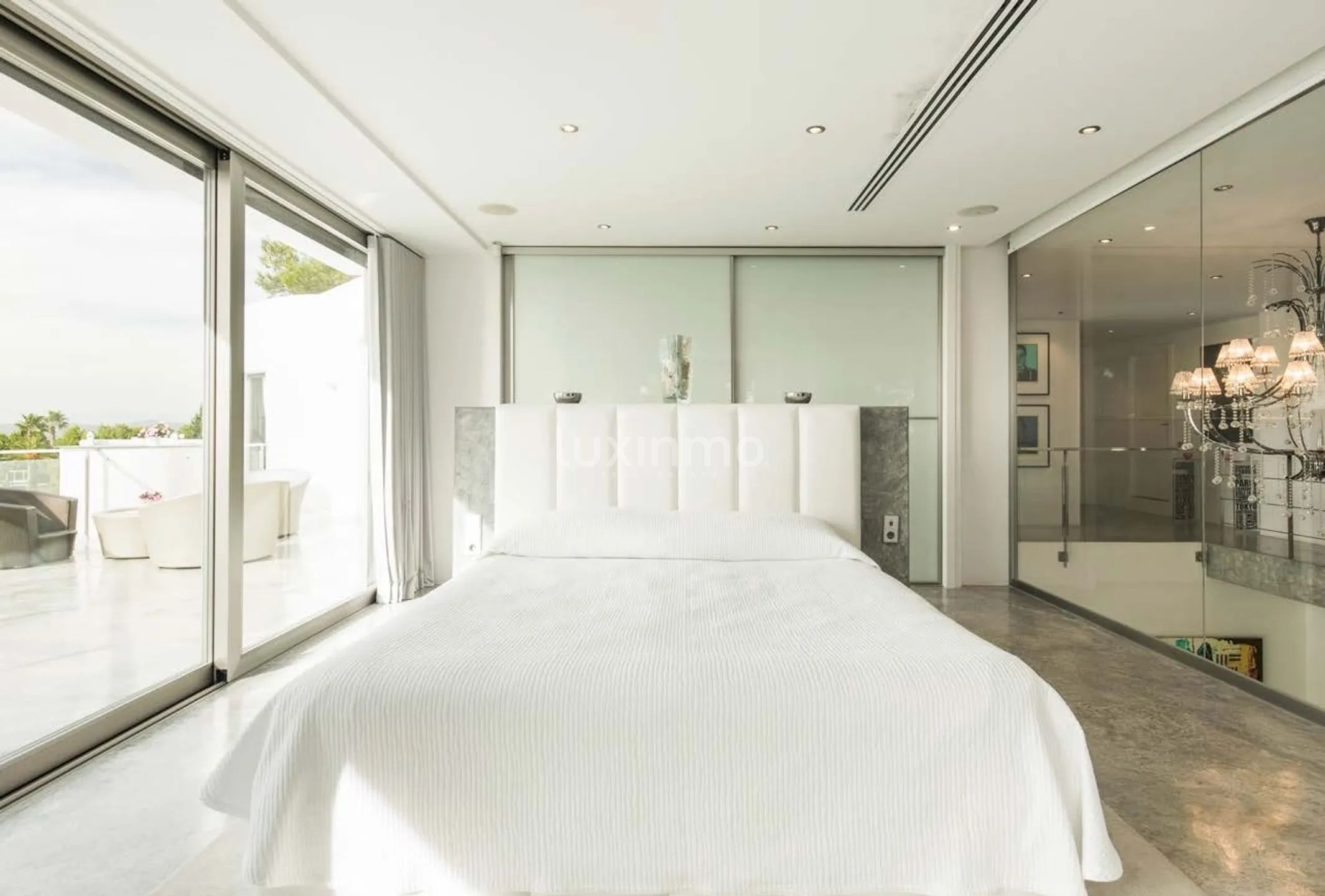 Modern Villa in Secure Urbanization, Can Furnet, Ibiza — photo 34