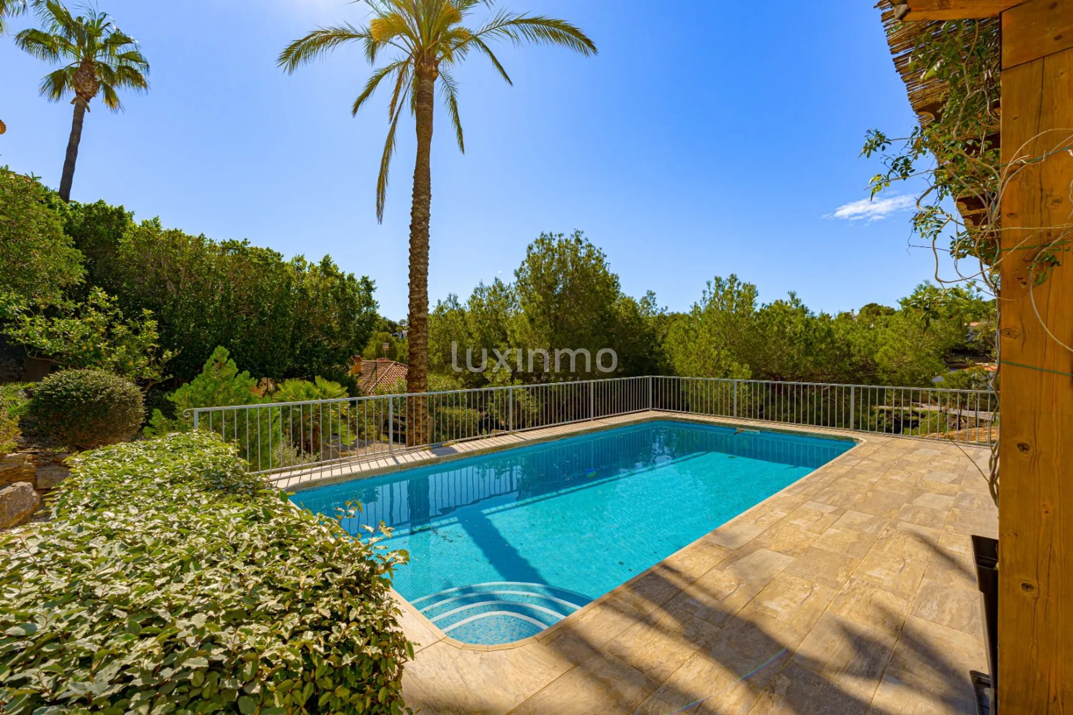 Mediterranean-style villa with pool and mountain views in Altea la Vella — photo 4