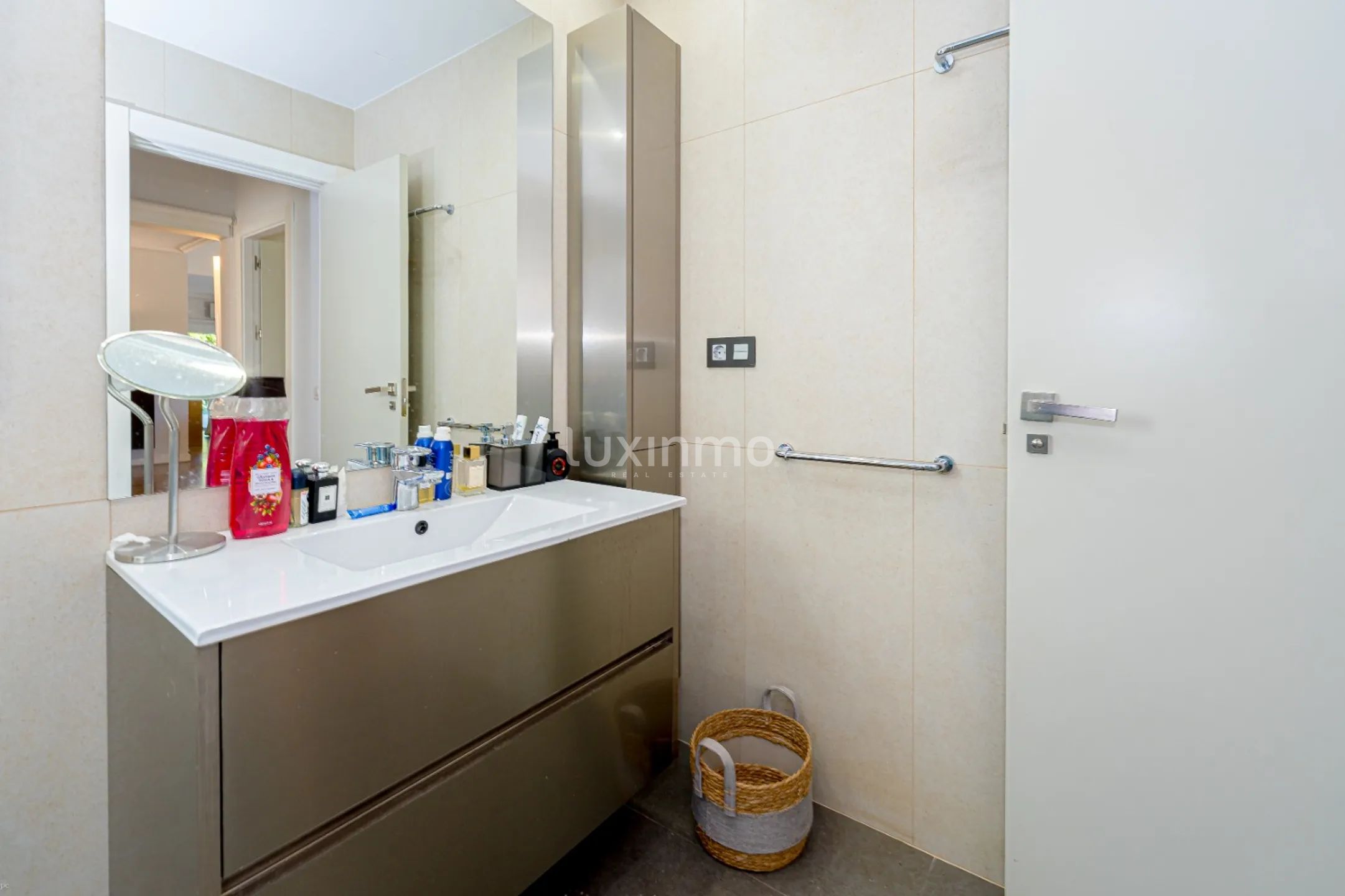 Mediterranean-style villa with pool and mountain views in Altea la Vella — photo 33