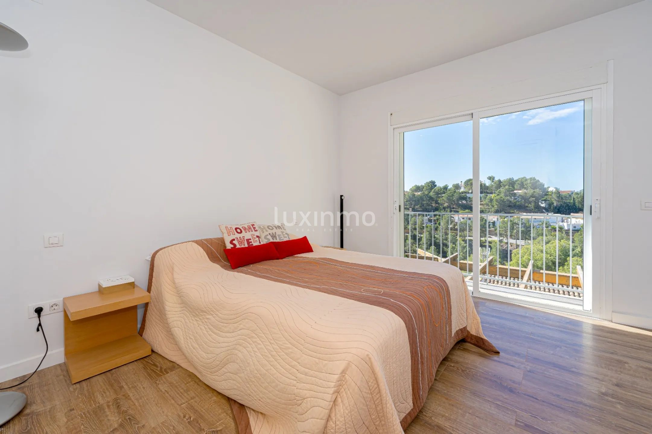 Mediterranean-style villa with pool and mountain views in Altea la Vella — photo 19