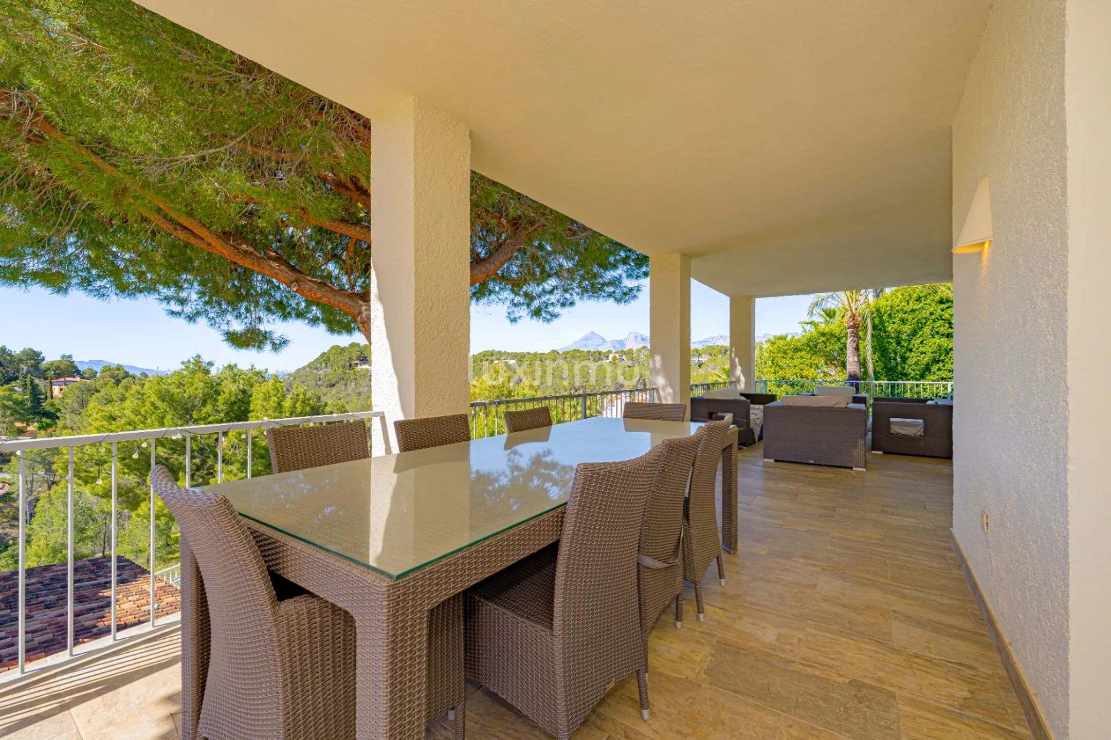 Mediterranean-style villa with pool and mountain views in Altea la Vella — photo 5