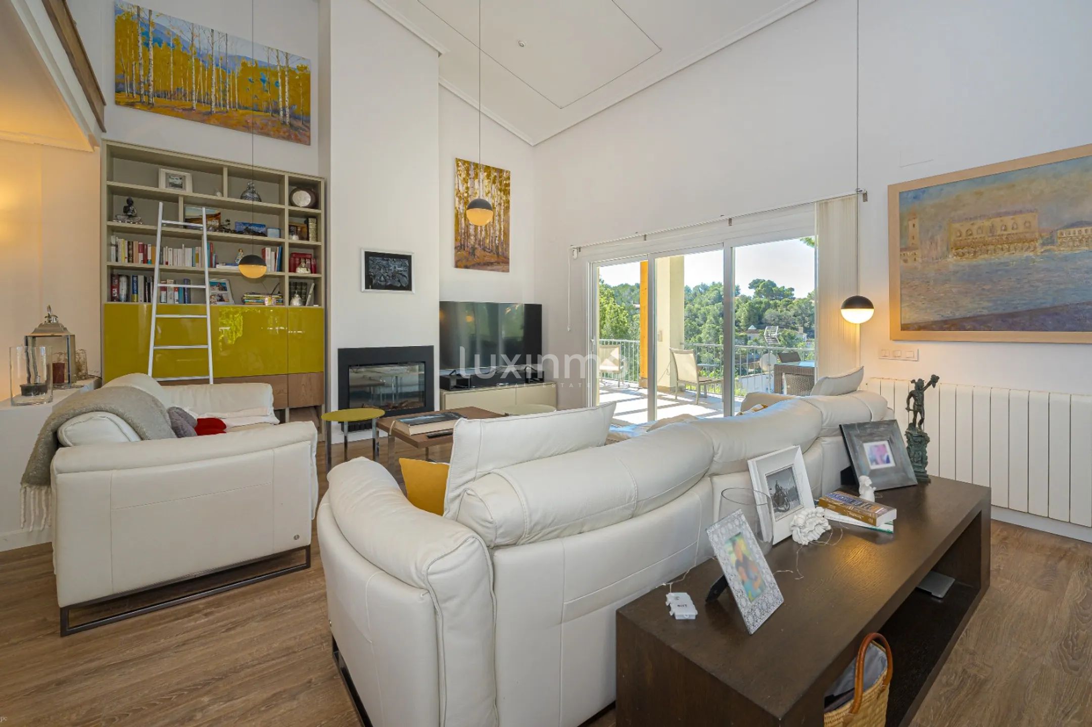 Mediterranean-style villa with pool and mountain views in Altea la Vella — photo 12