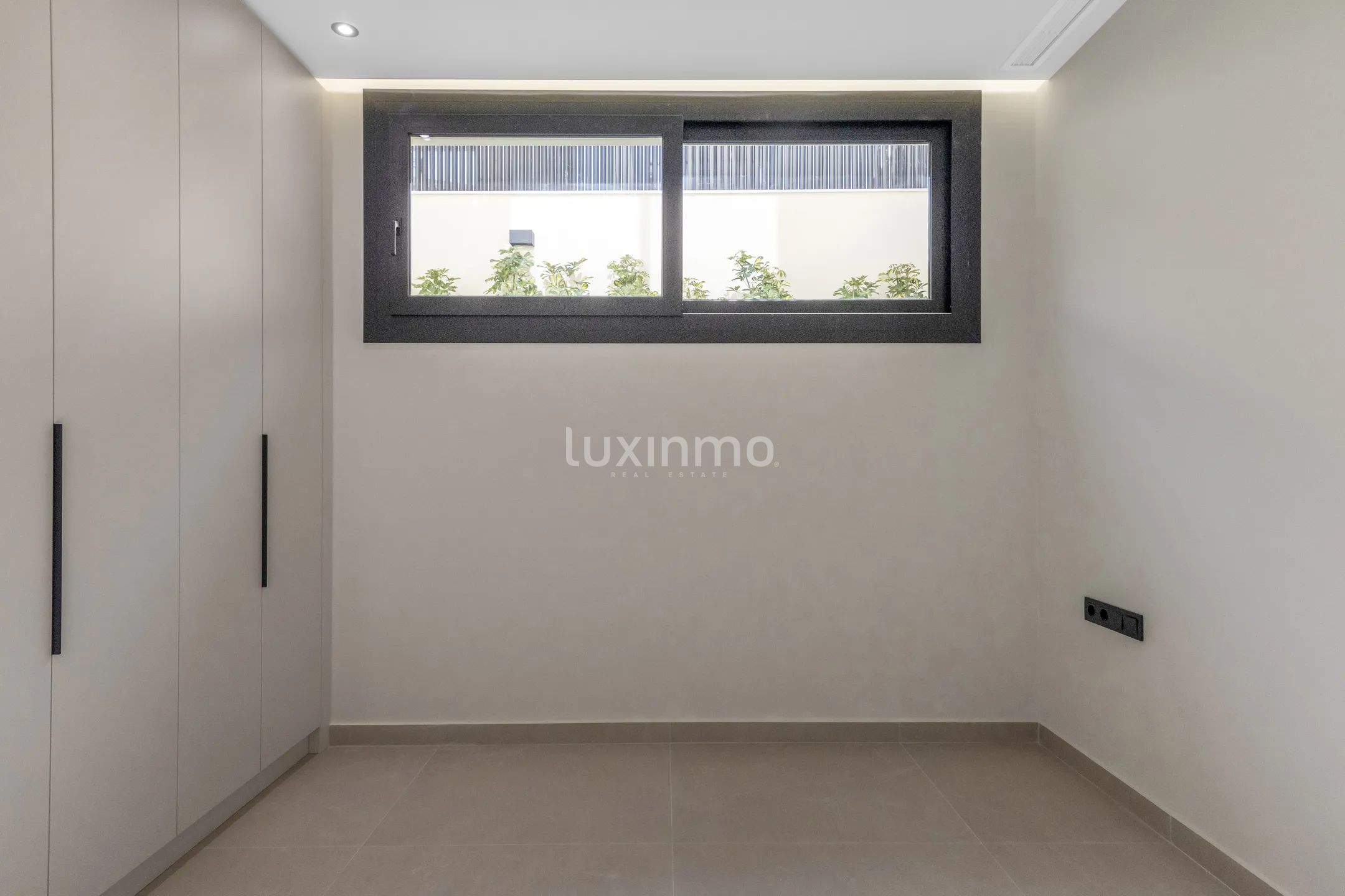 Nybyggd villa med 4 sovrum med i Polop — photo 23