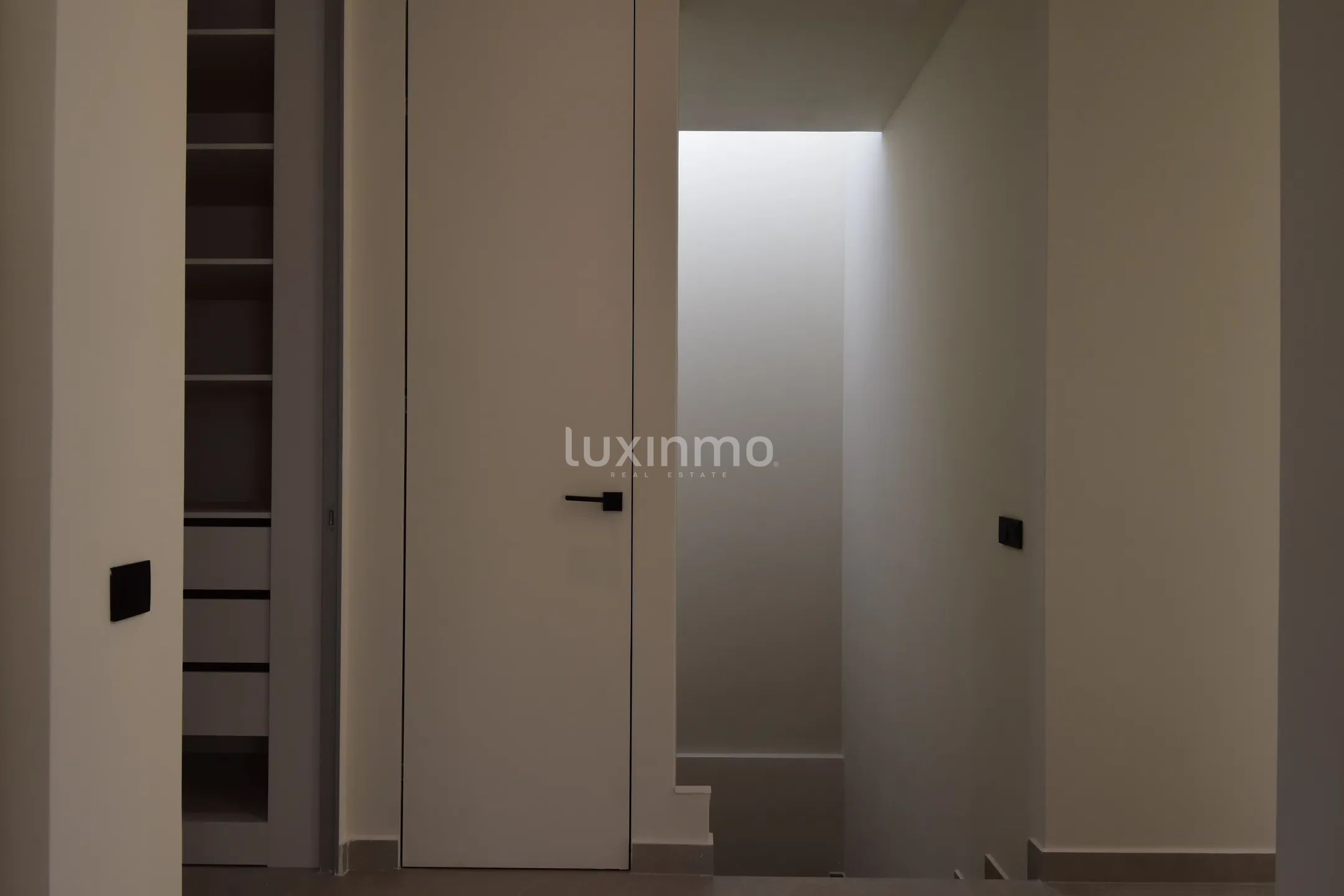 New built villa with 4 bedrooms with in Polop — photo 18
