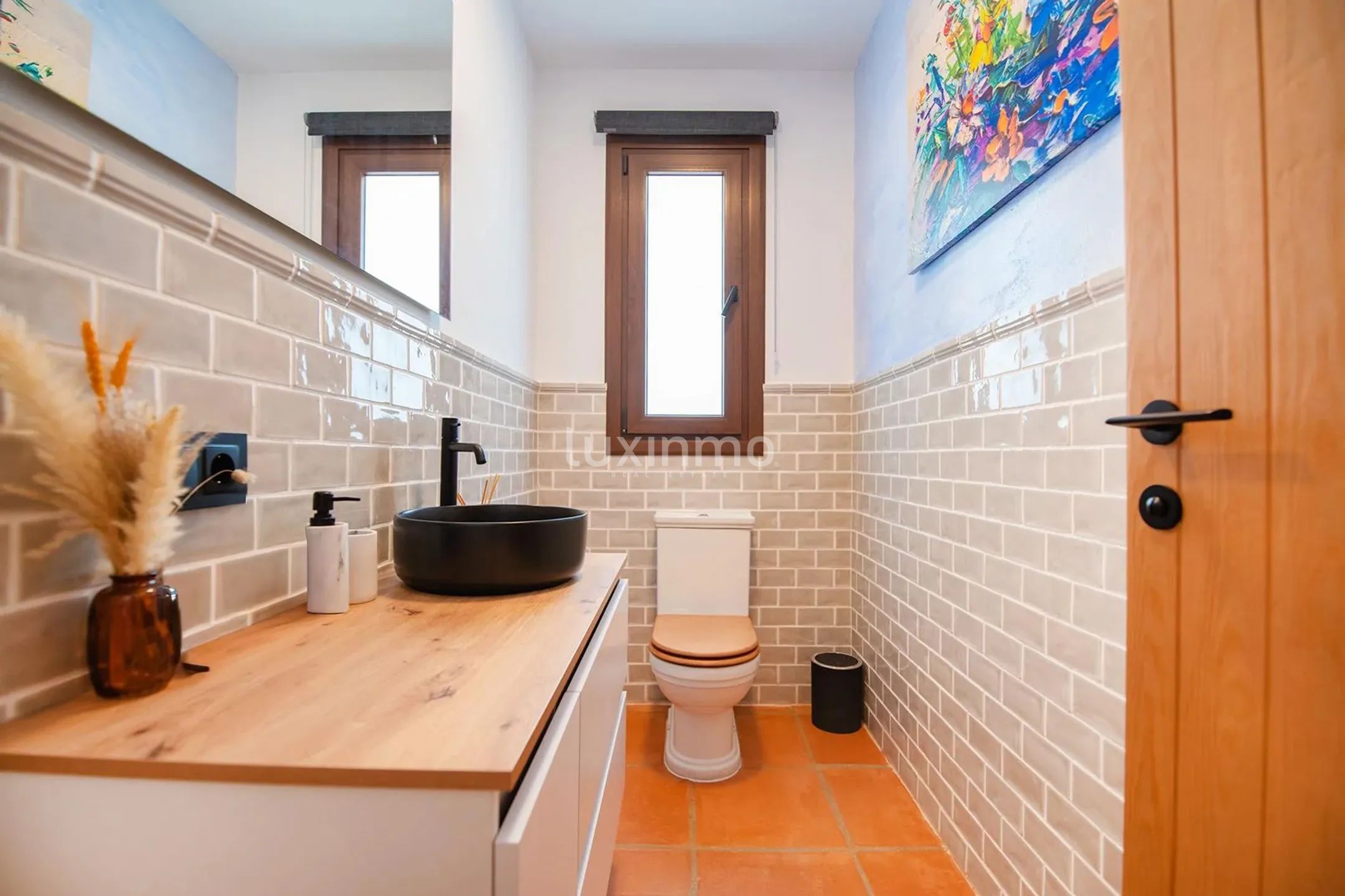 Modern finca with open panoramic views for rent in Berne — photo 43