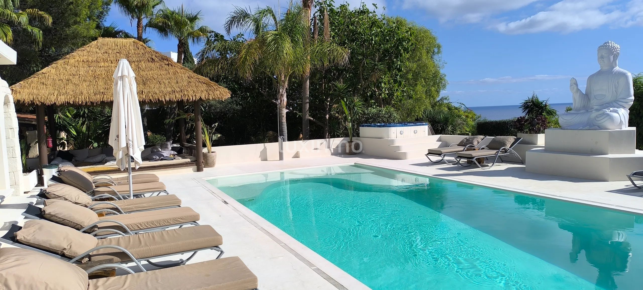 Rustic 14 bedroom estate with sea views in Cap Martinet — photo 10