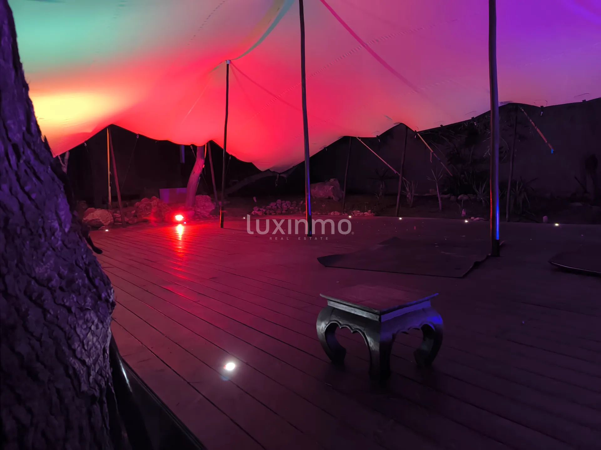 Rustic 14 bedroom estate with sea views in Cap Martinet — photo 37