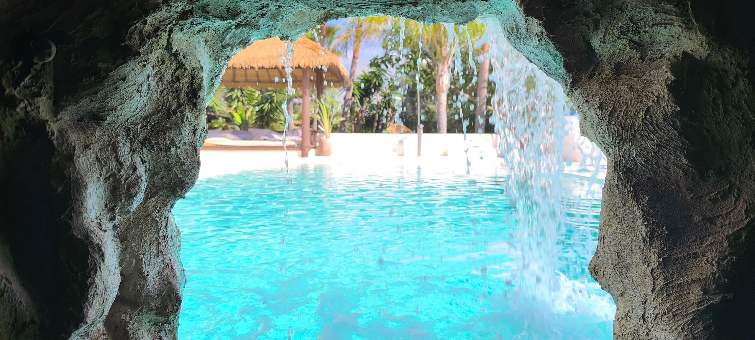 Rustic 14 bedroom estate with sea views in Cap Martinet — photo 12