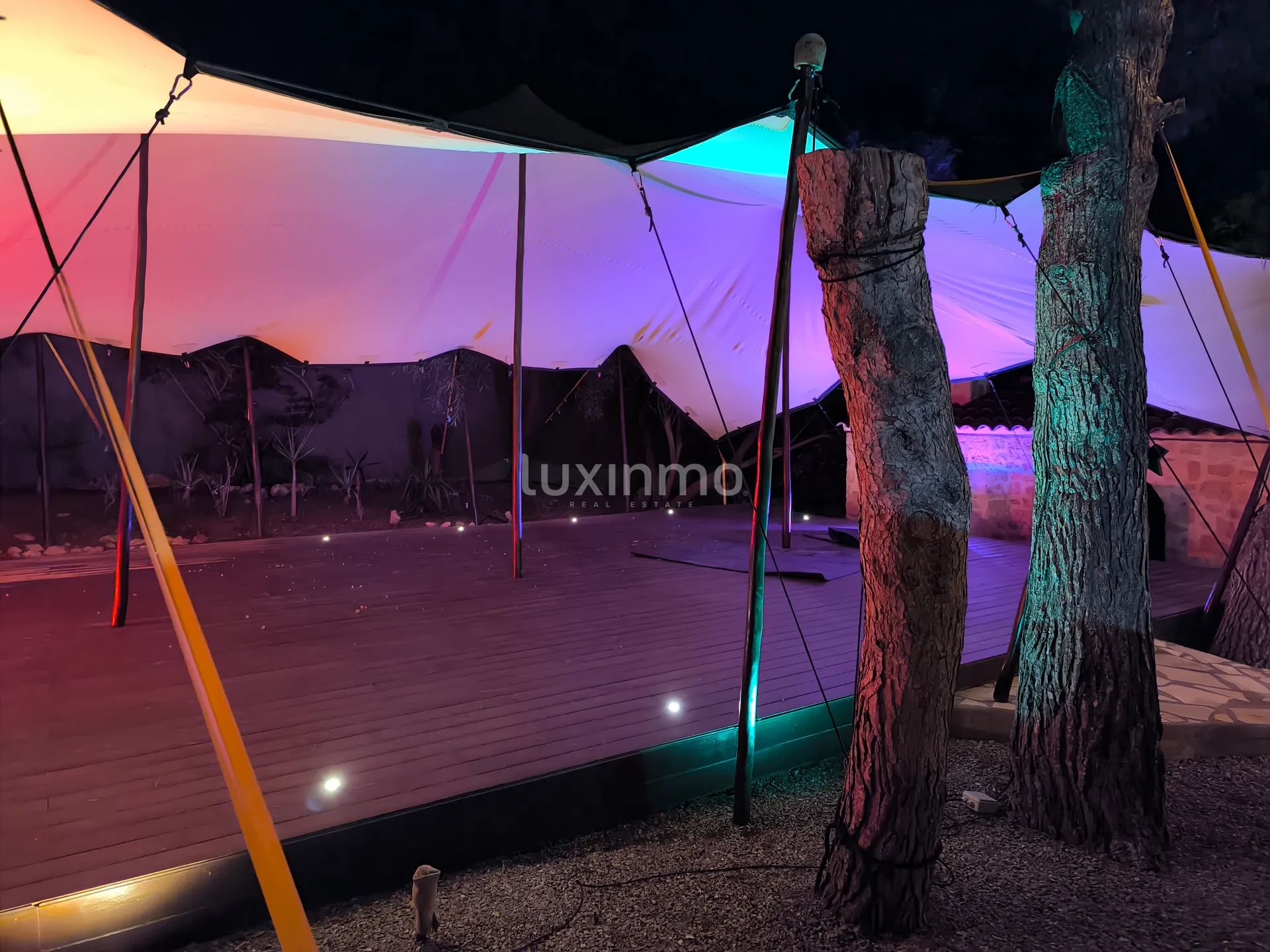 Rustic 14 bedroom estate with sea views in Cap Martinet — photo 36