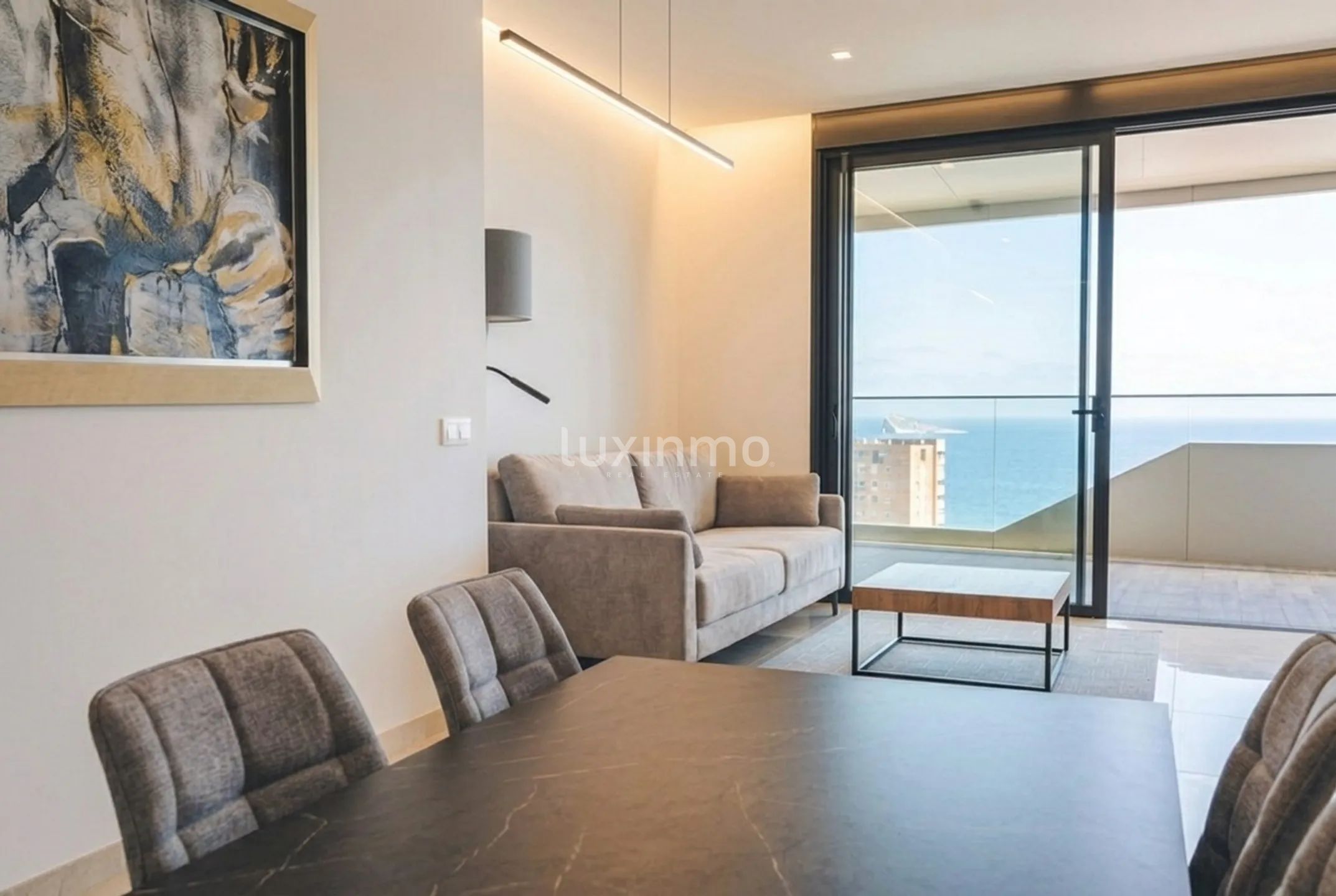 Apartment for sale with sea views in Benidorm — photo 2
