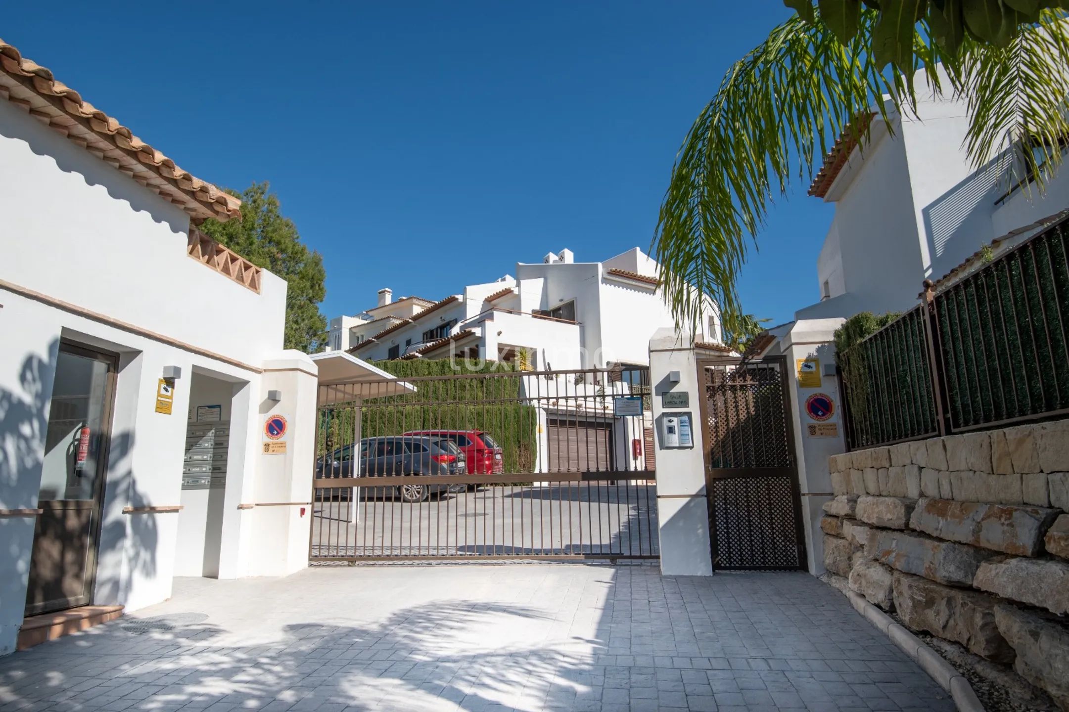 Потрясающий дом с 3 спальнями в Сьерра-Кортина, Финестрат — photo 34