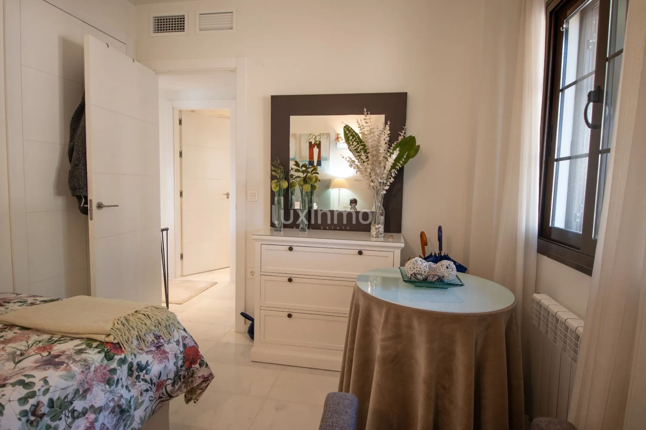 Потрясающий дом с 3 спальнями в Сьерра-Кортина, Финестрат — photo 12