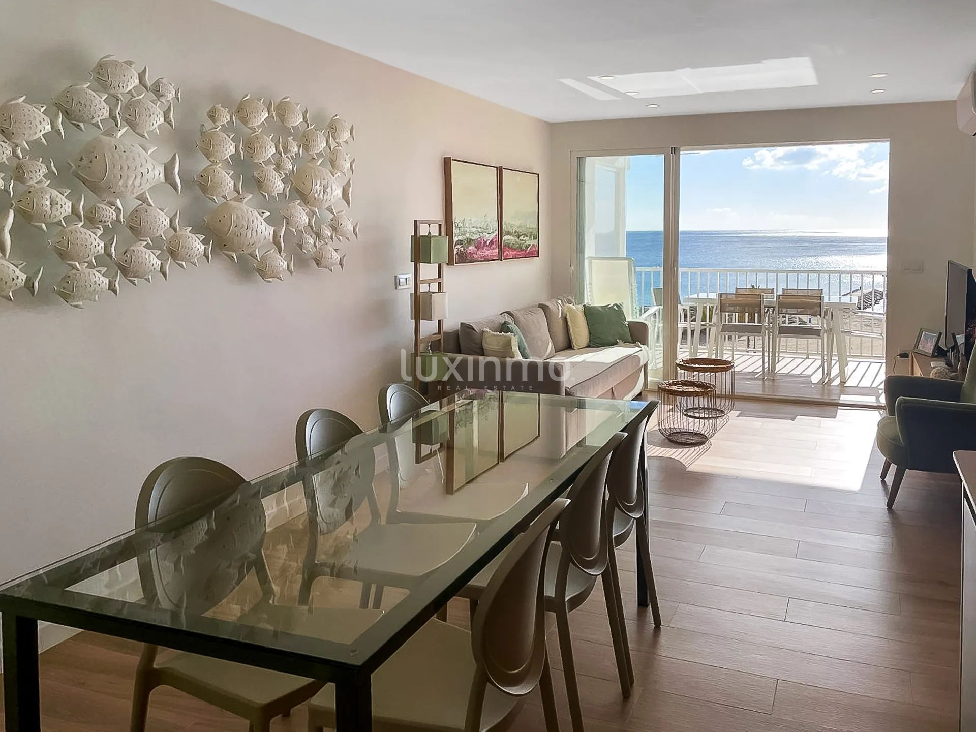 Freshly Renovated 3-Bedroom Apartment – First Line Arenal Beach — photo 4