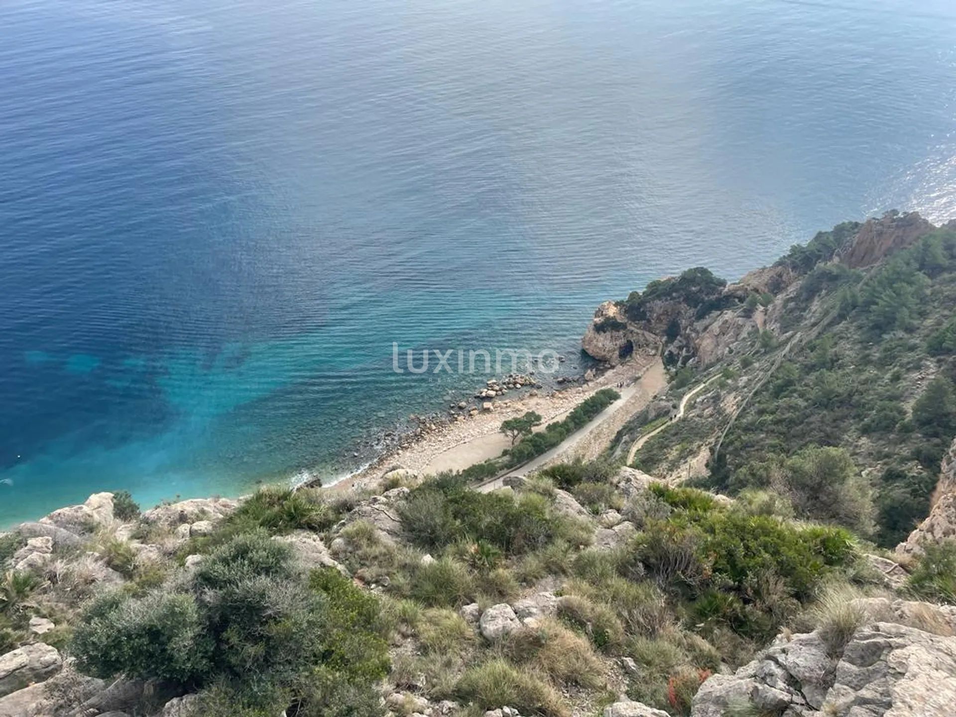 Mediterranean villa with Pool and Panoramic Sea Views — photo 25