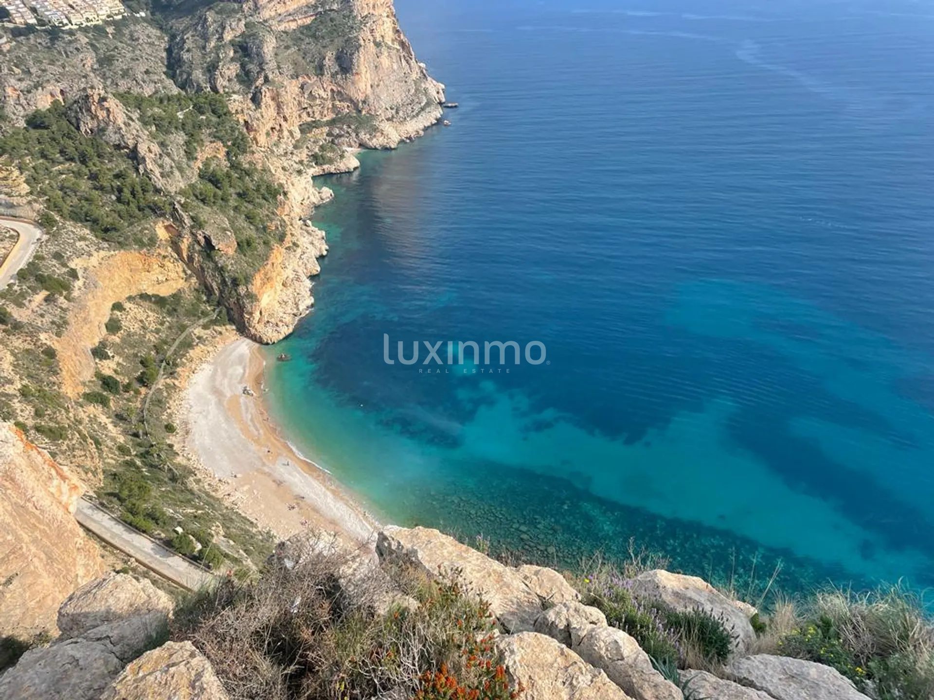 Mediterranean villa with Pool and Panoramic Sea Views — photo 21