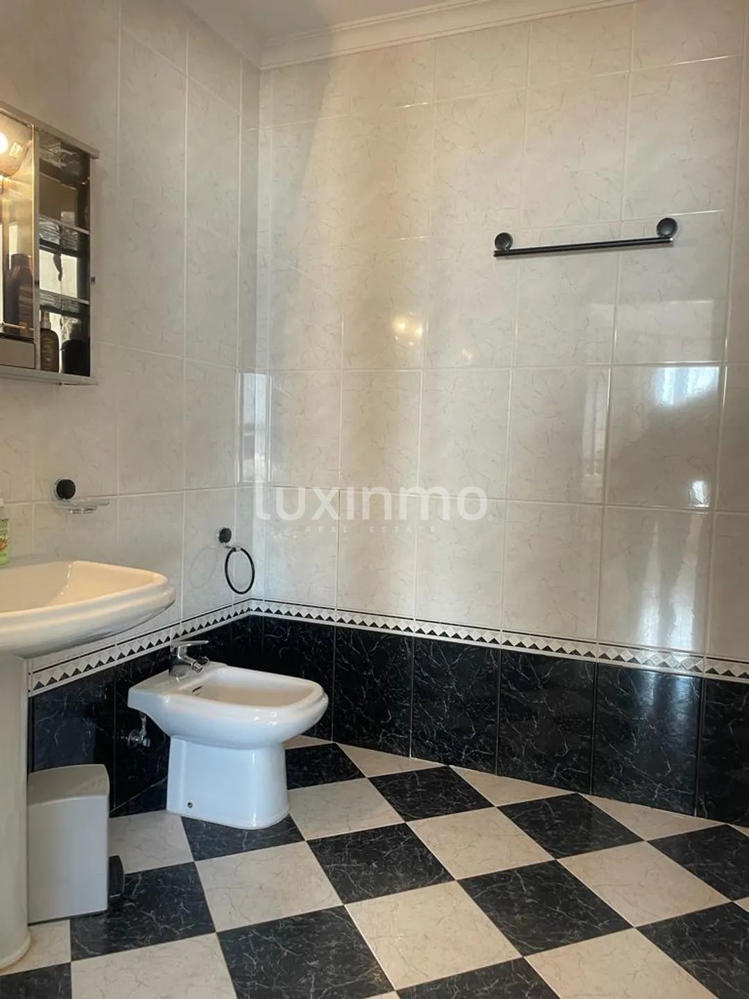 Mediterranean villa with Pool and Panoramic Sea Views — photo 18