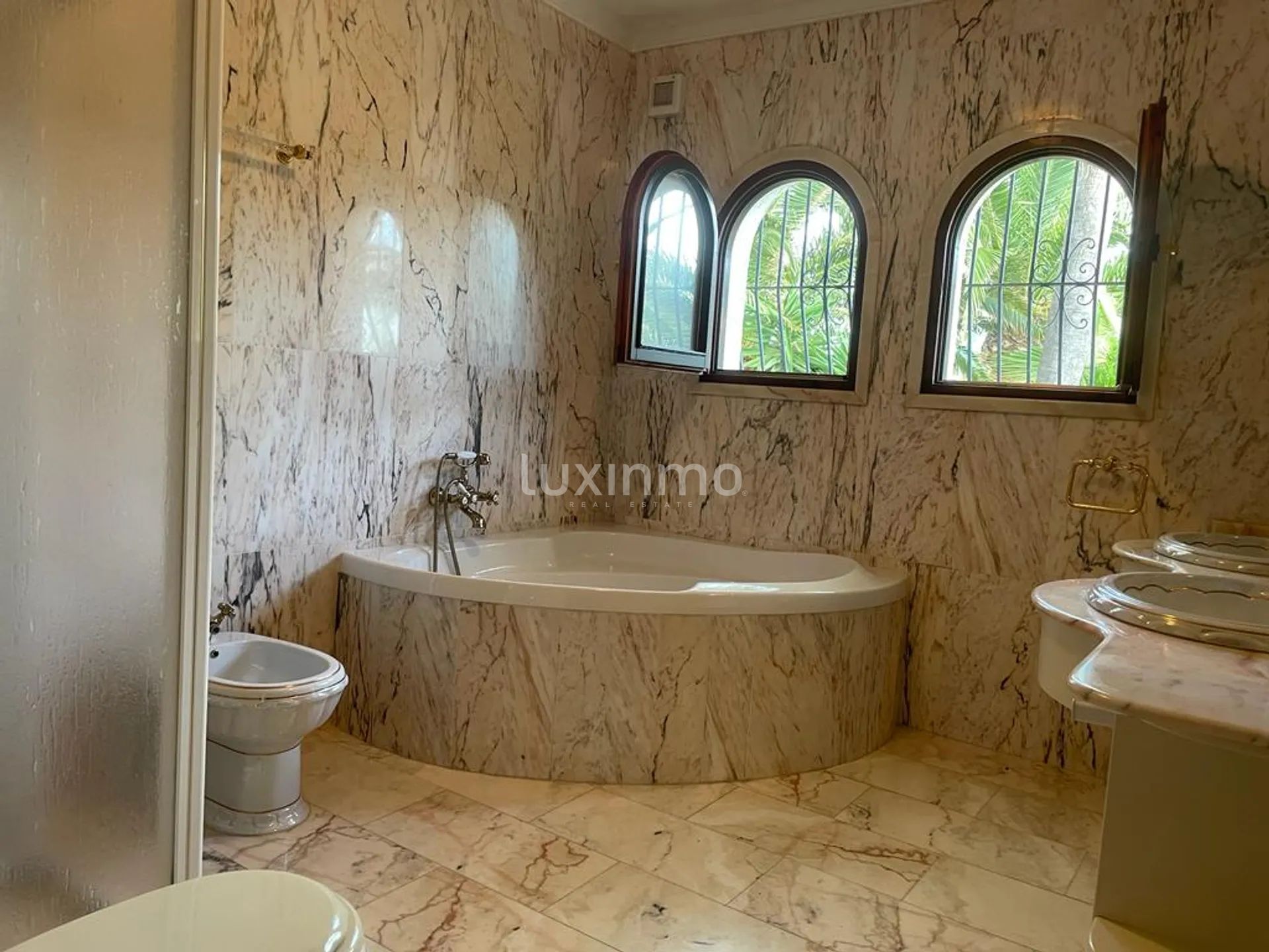 Mediterranean villa with Pool and Panoramic Sea Views — photo 15