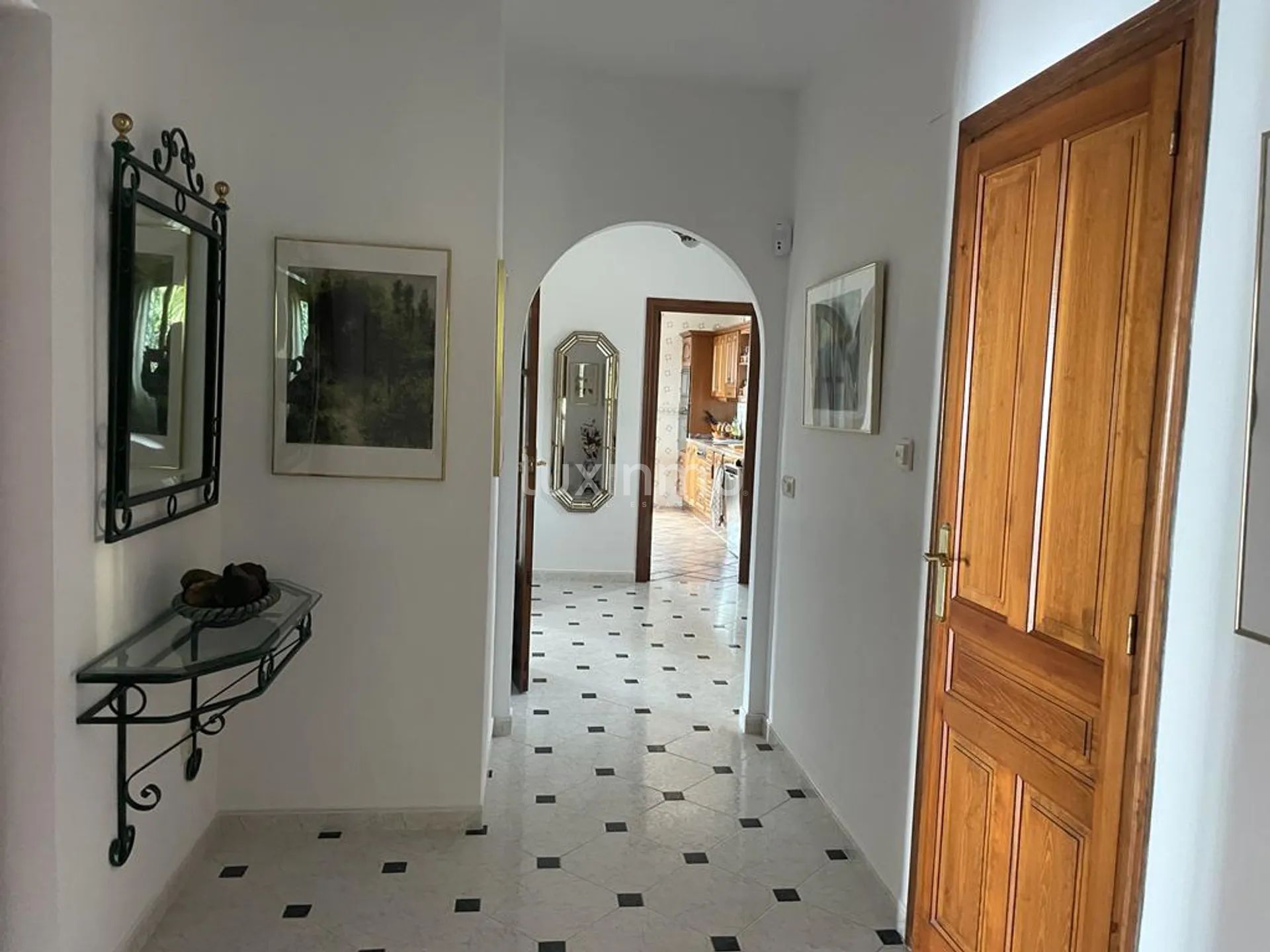 Mediterranean villa with Pool and Panoramic Sea Views — photo 24