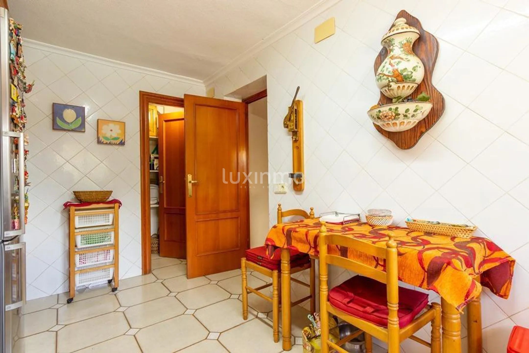 Средиземноморский отдельный дом с бассейном в Финестрате — photo 15