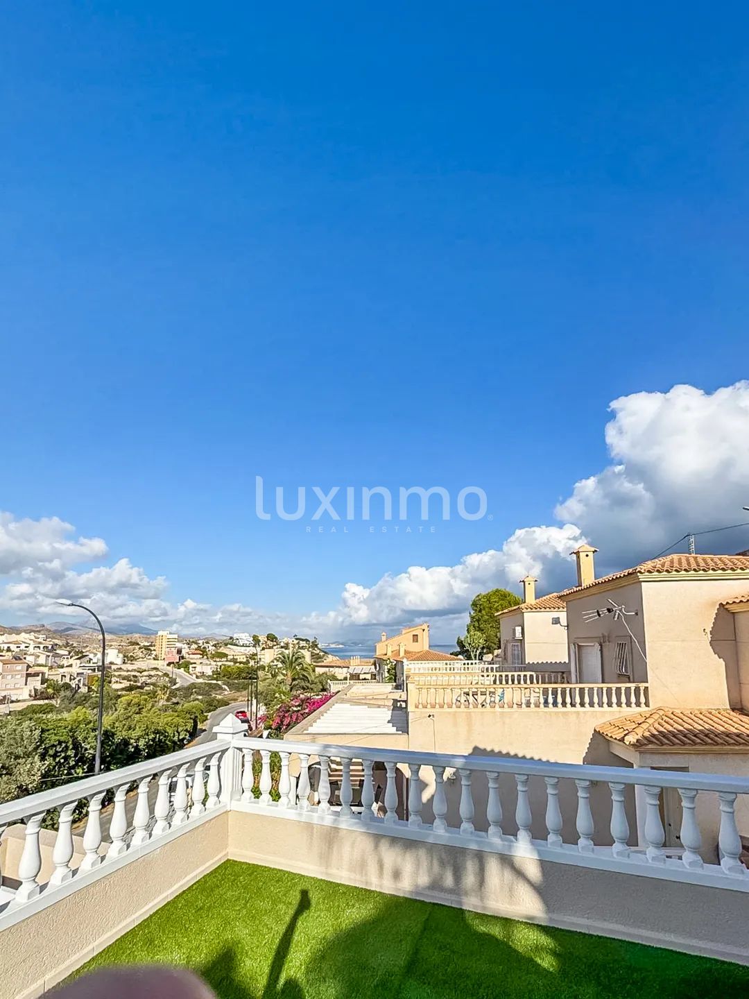 Detached Mediterranean Home in Pueblo Acantilado-Lanuza — photo 6