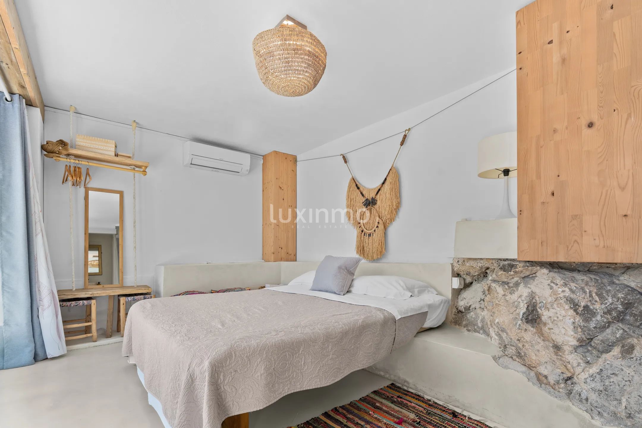 Traditional Ibicenco House with Modern Style - Prime Rental Opportunity — photo 42