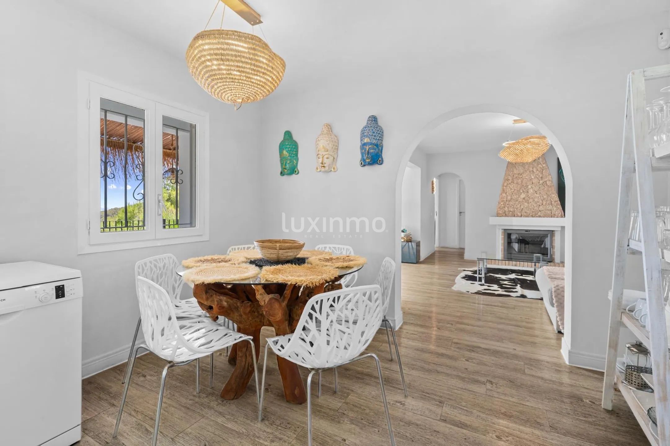 Traditional Ibicenco House with Modern Style - Prime Rental Opportunity — photo 26