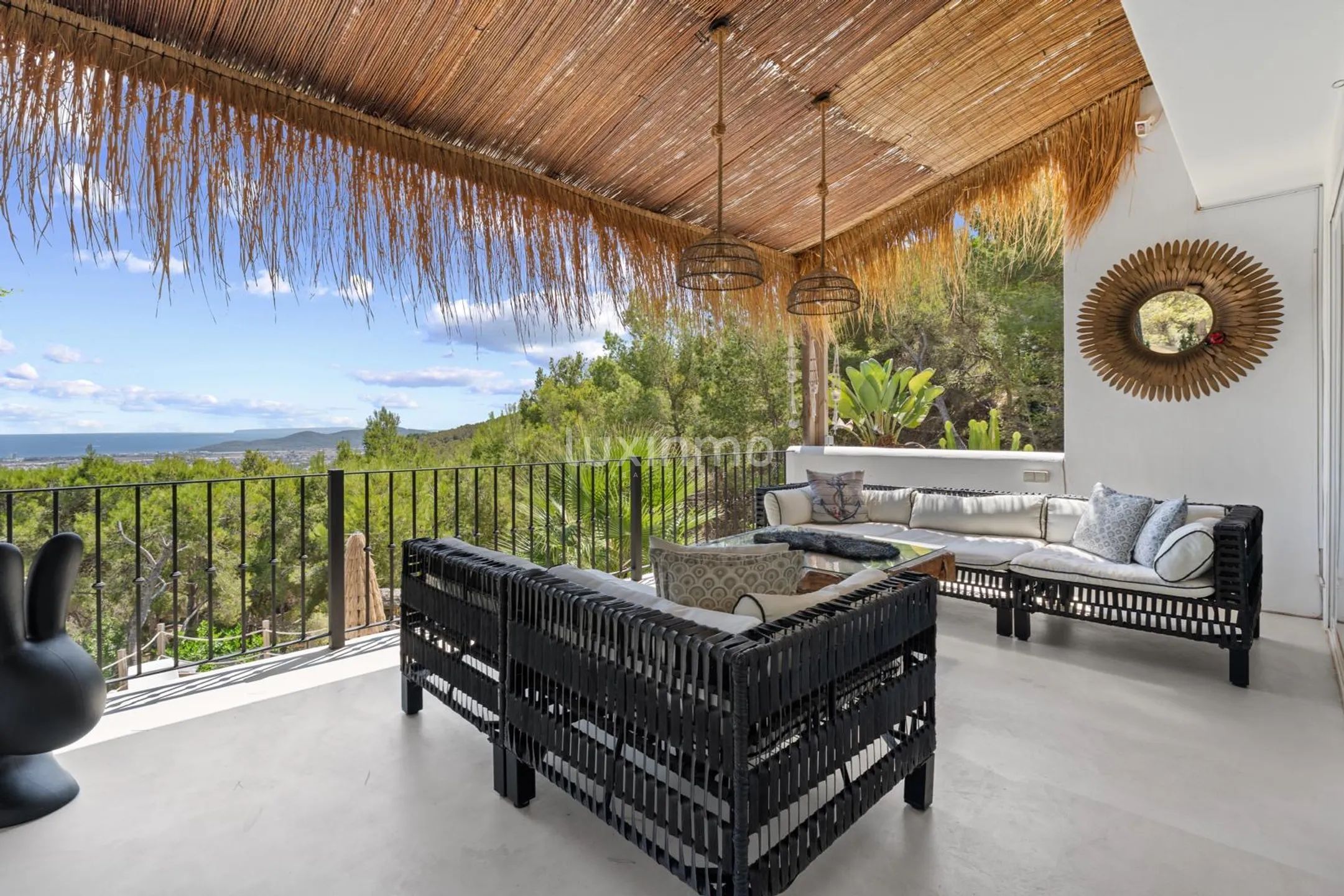 Traditional Ibicenco House with Modern Style - Prime Rental Opportunity — photo 5