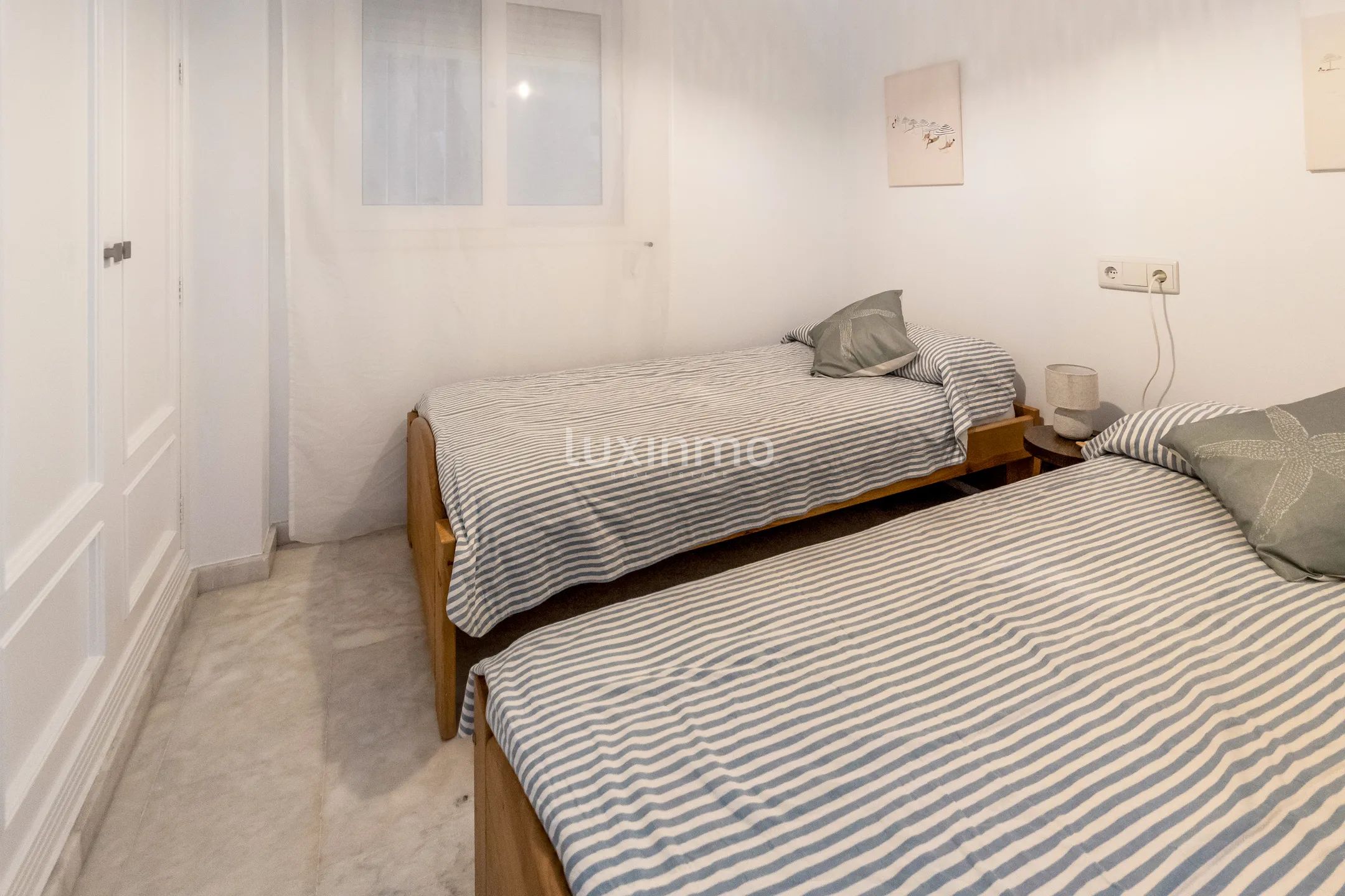 Современная квартира с террасой и видом на море в Маскарате, Алтея — photo 12