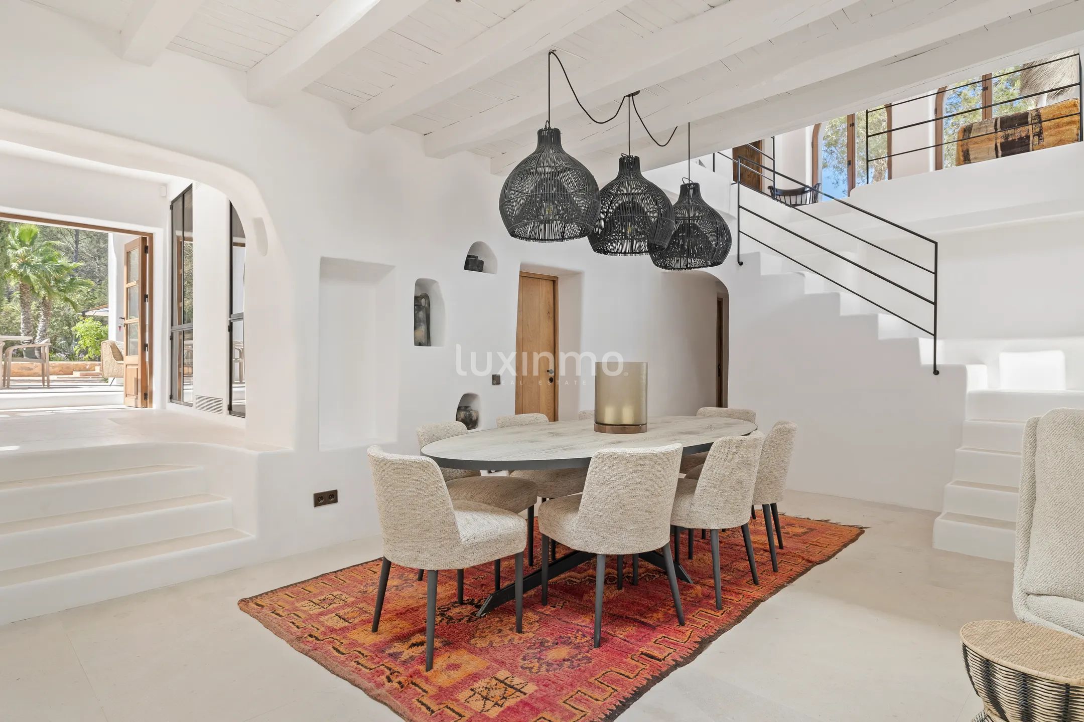 A Luxurious Shabby Chic Retreat in the Balearic Islands — photo 20