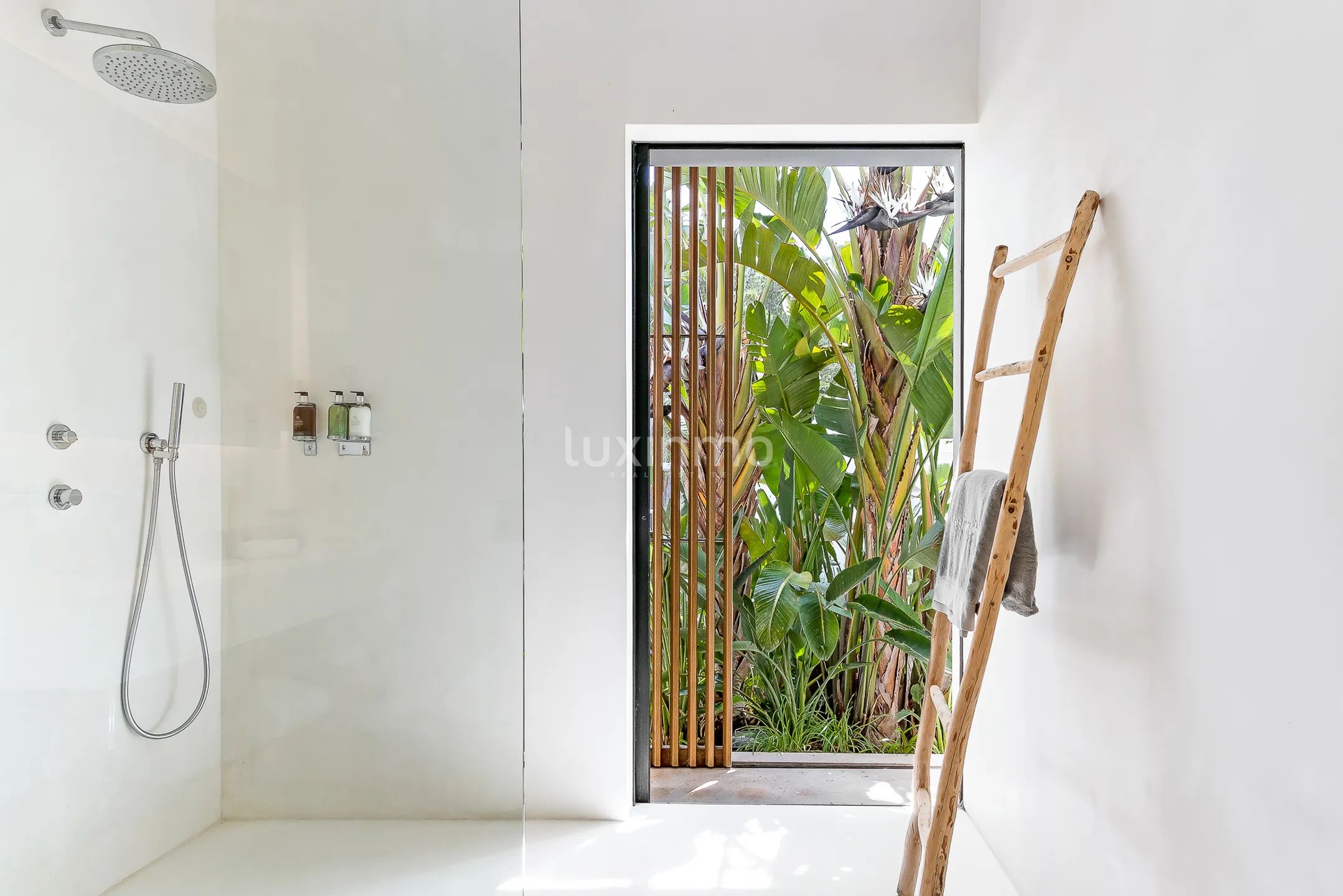 Cana Xica - A Masterpiece of Modernist Luxury — photo 36