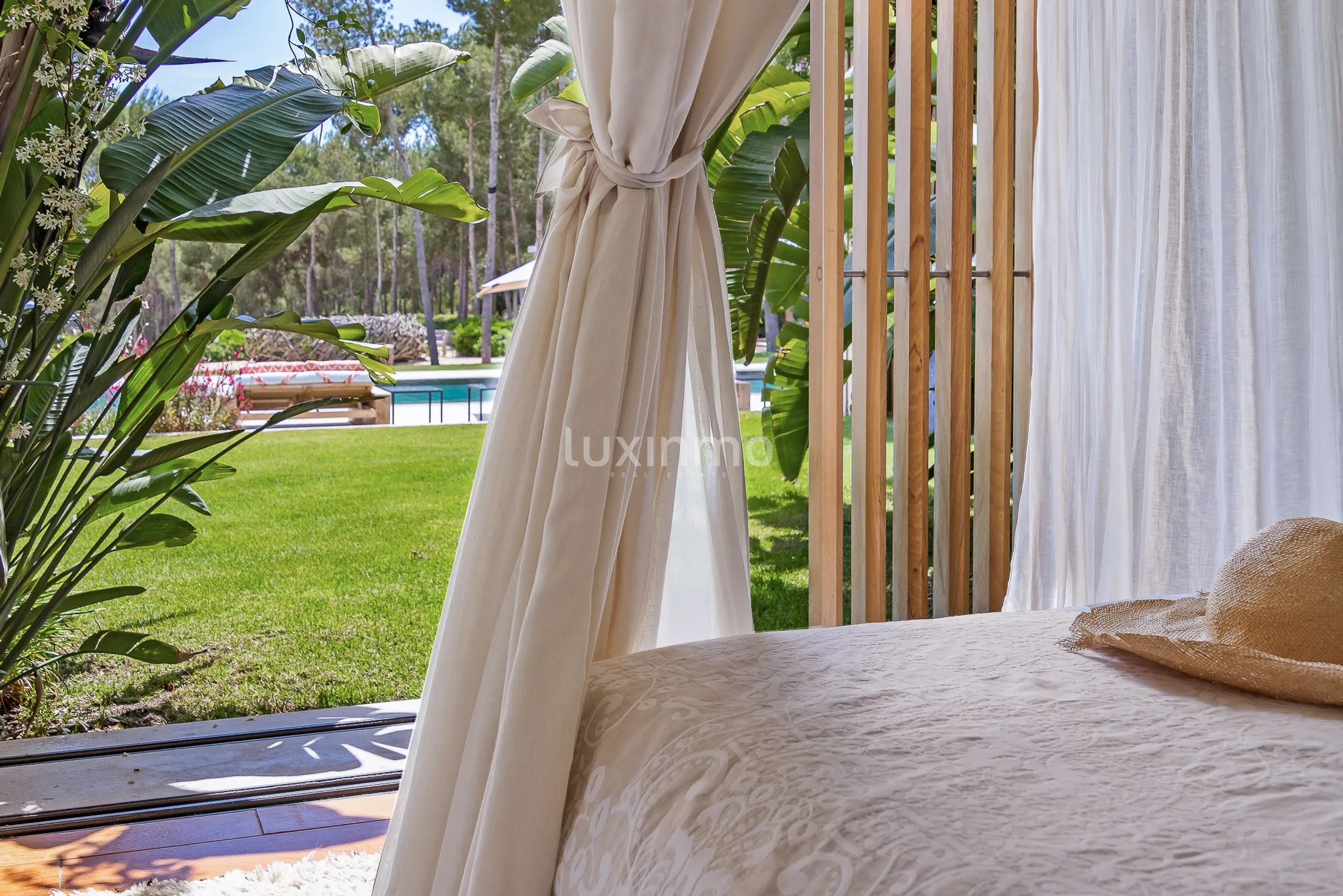 Cana Xica - A Masterpiece of Modernist Luxury — photo 75