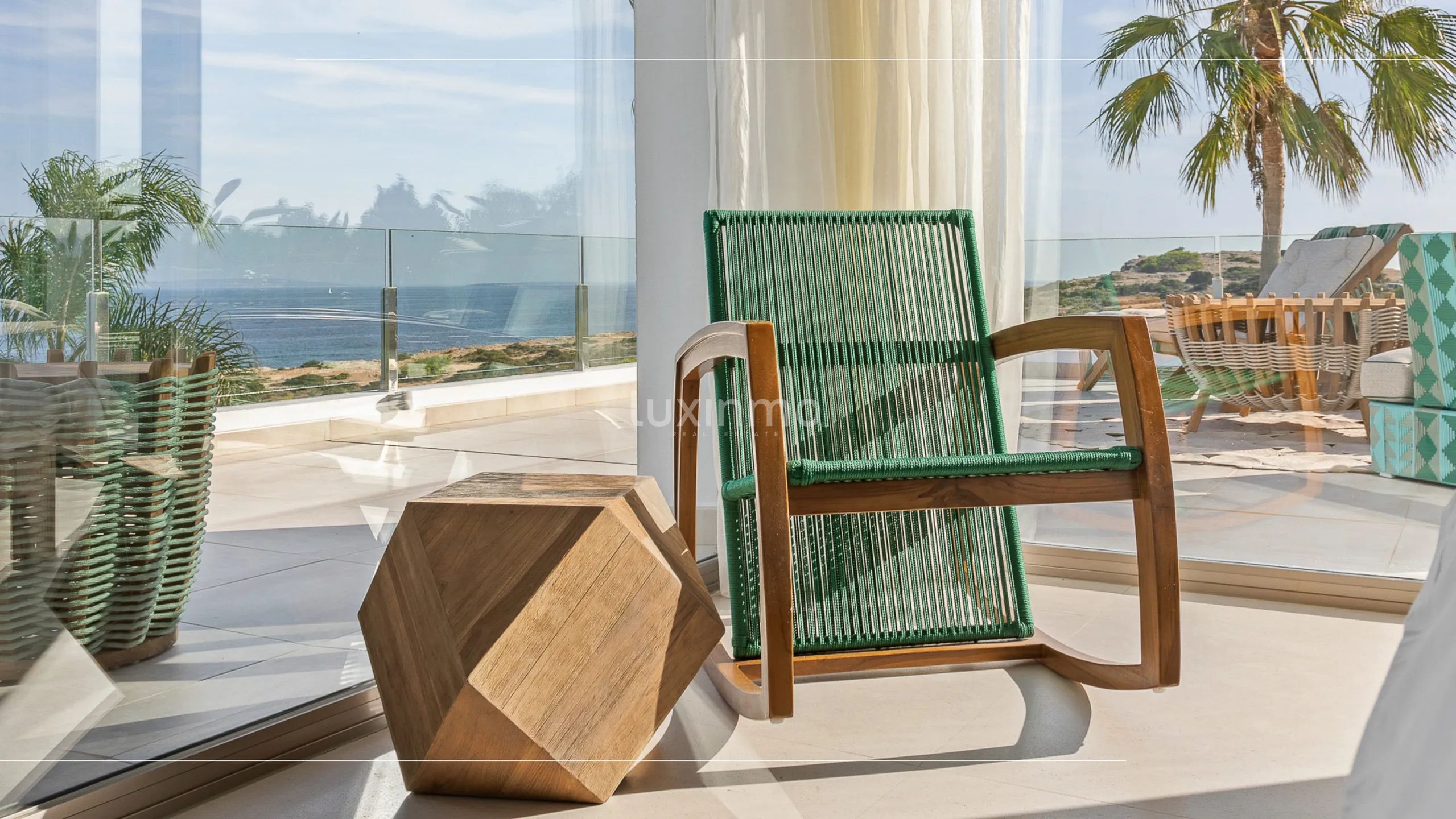 Villa moderne de 5 chambres avec vue sur la mer à Cap Martinet — photo 21