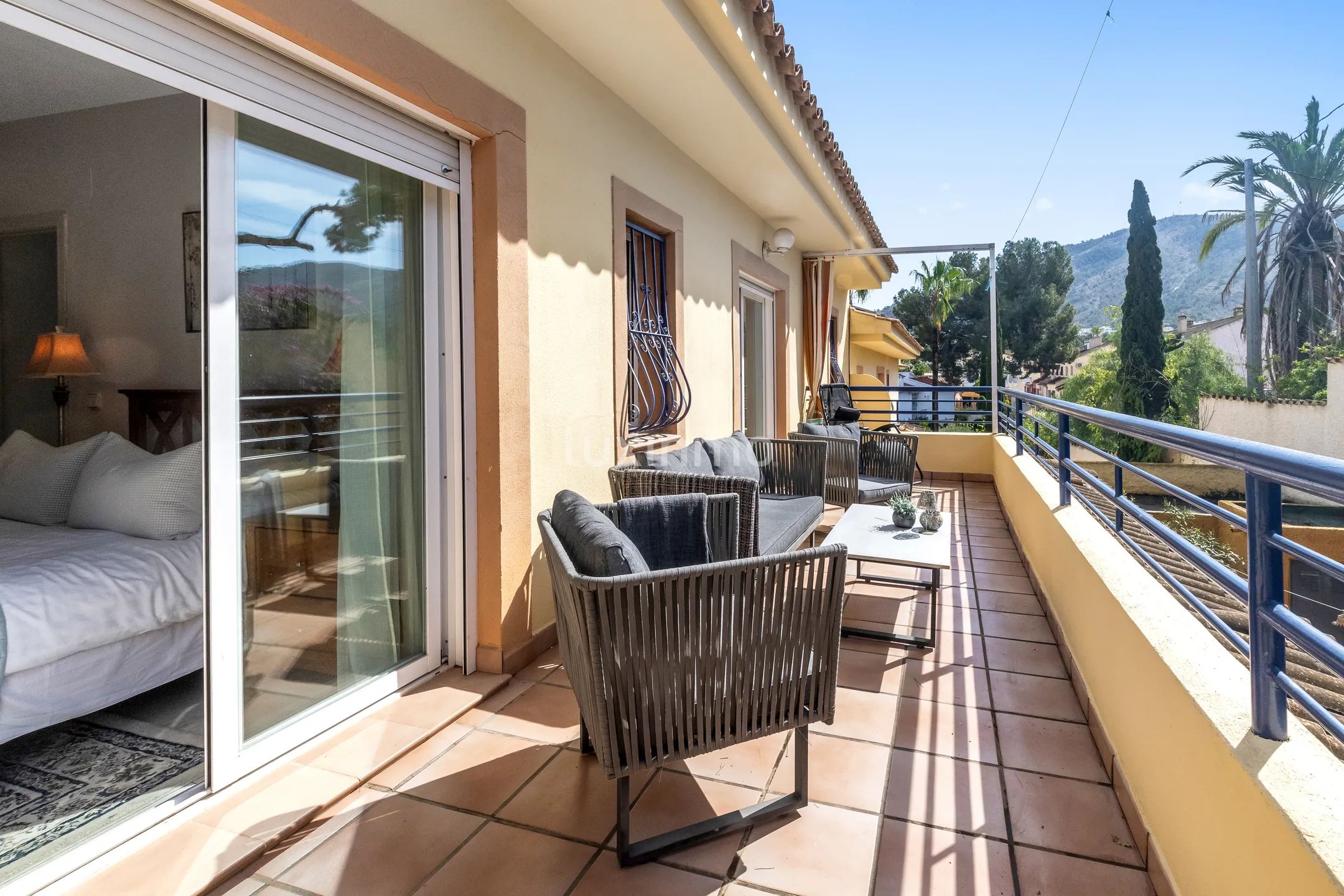 Maison mitoyenne de style méditerranéen avec piscine à Albir/Alfáz del Pi — photo 28