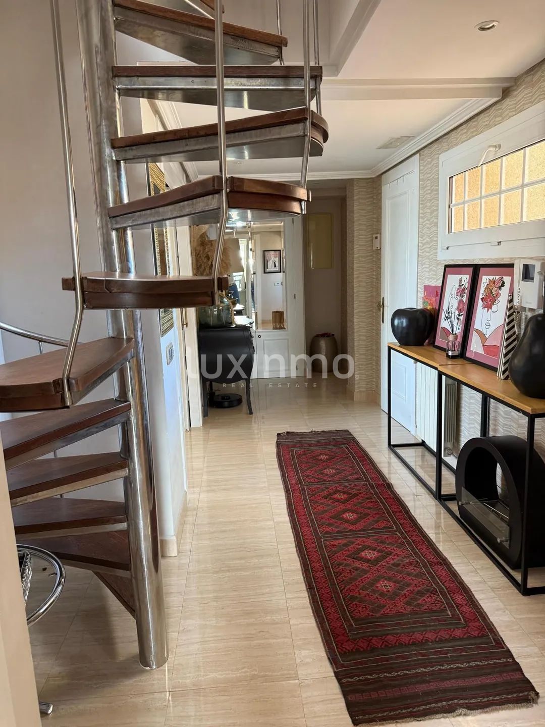 Spektakulær tosidig toppleilighet med hav- og fjellutsikt — photo 7