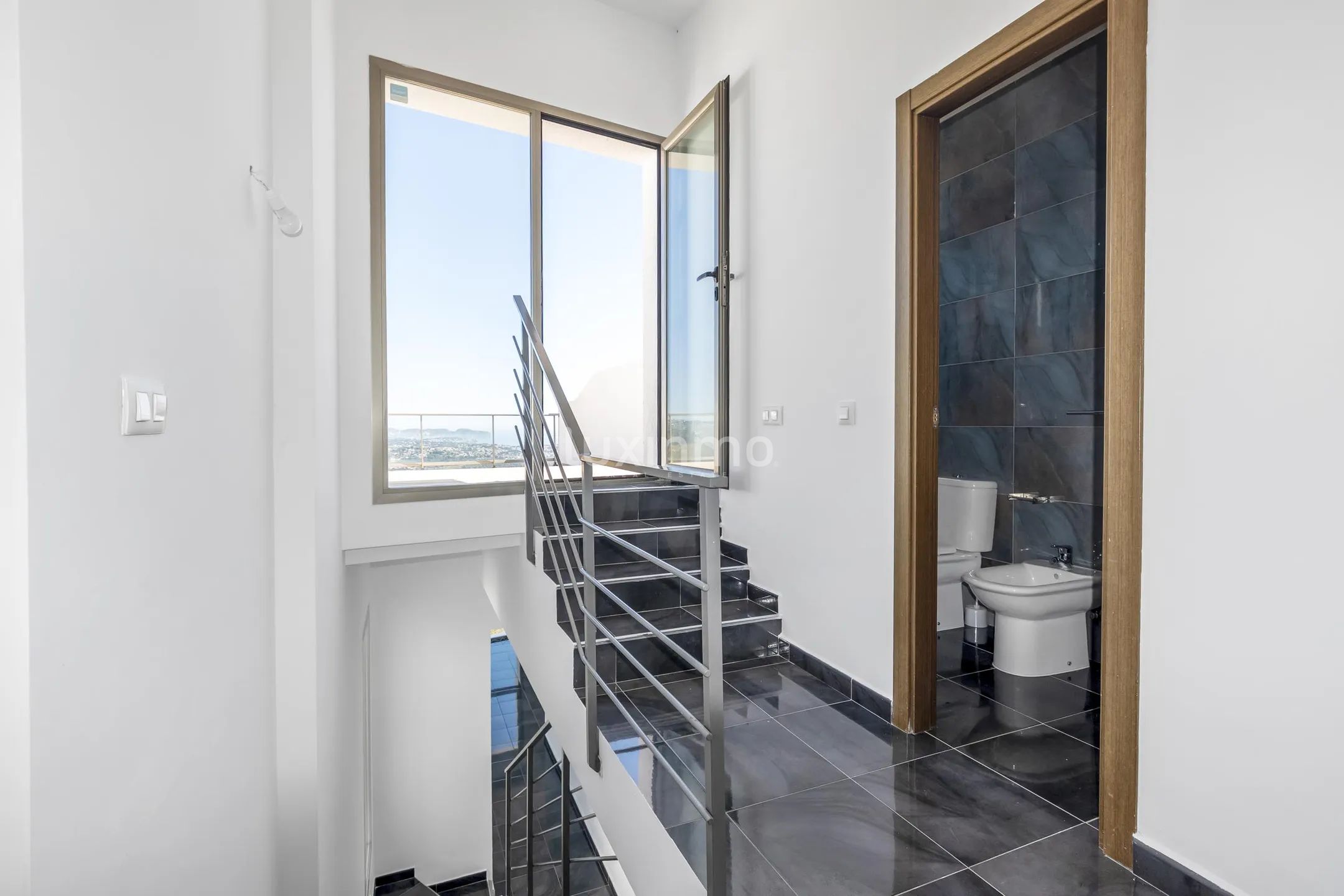 Maison individuelle moderne avec vue sur la mer à Calpe — photo 11