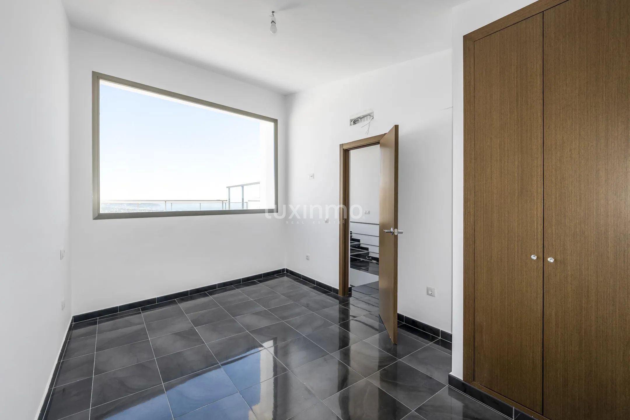 Maison individuelle moderne avec vue sur la mer à Calpe — photo 12