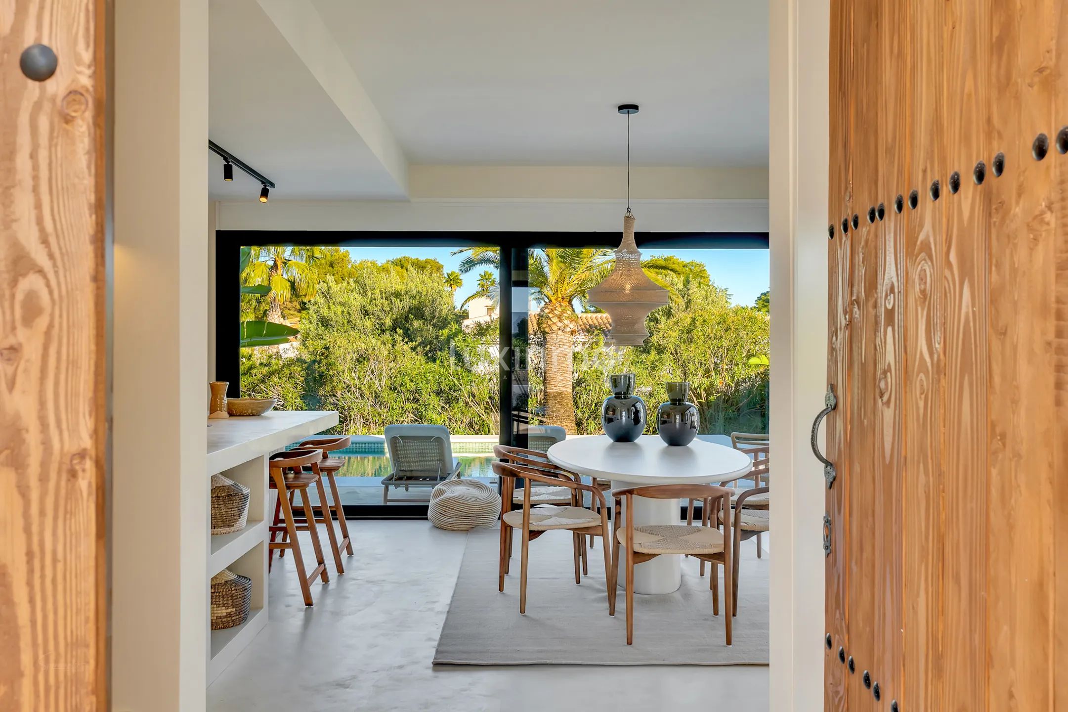 Off-market property