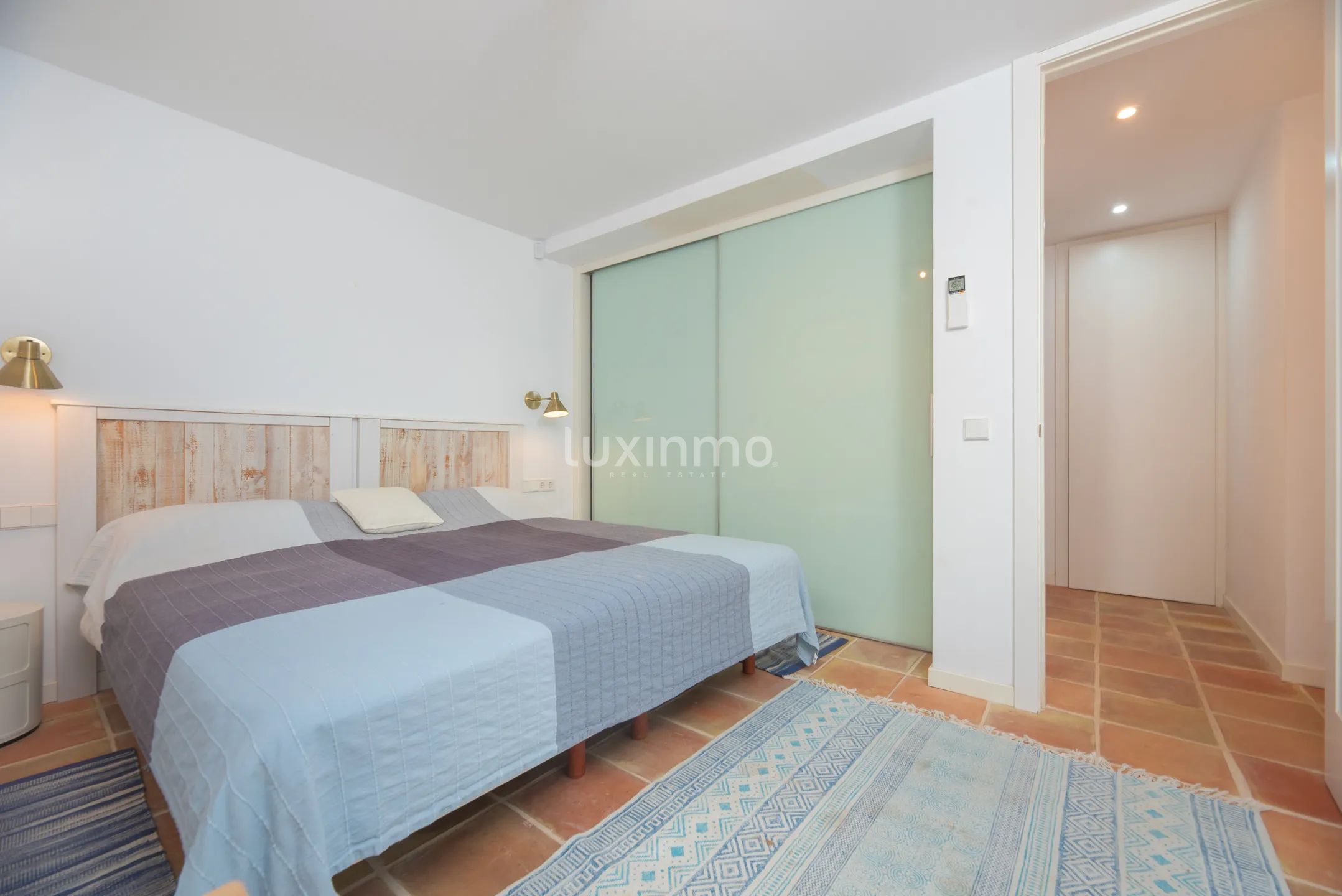 Elegant Mediterranean Villa with Panoramic Sea Views in Can Pep Simó — photo 12