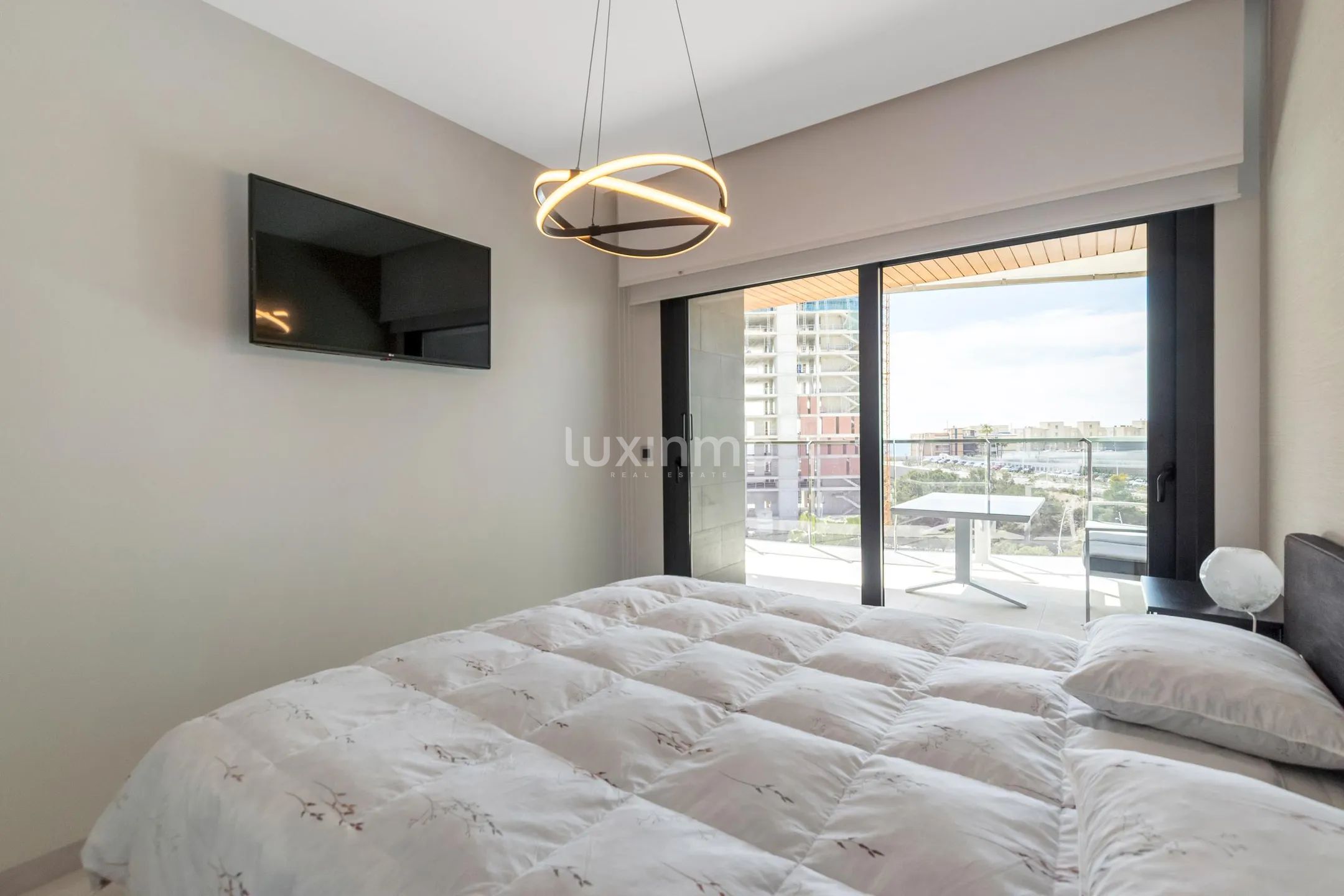 Prachtige 3 slaapkamer flat in Sunset Waves te koop — photo 17