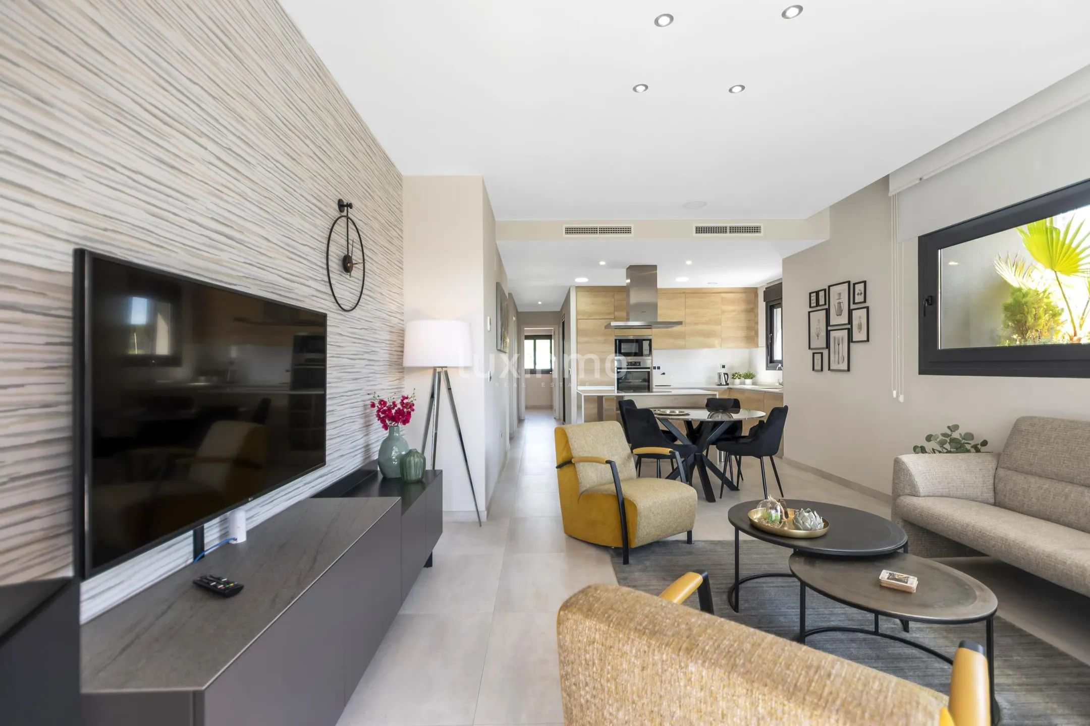 Prachtige 3 slaapkamer flat in Sunset Waves te koop — photo 15