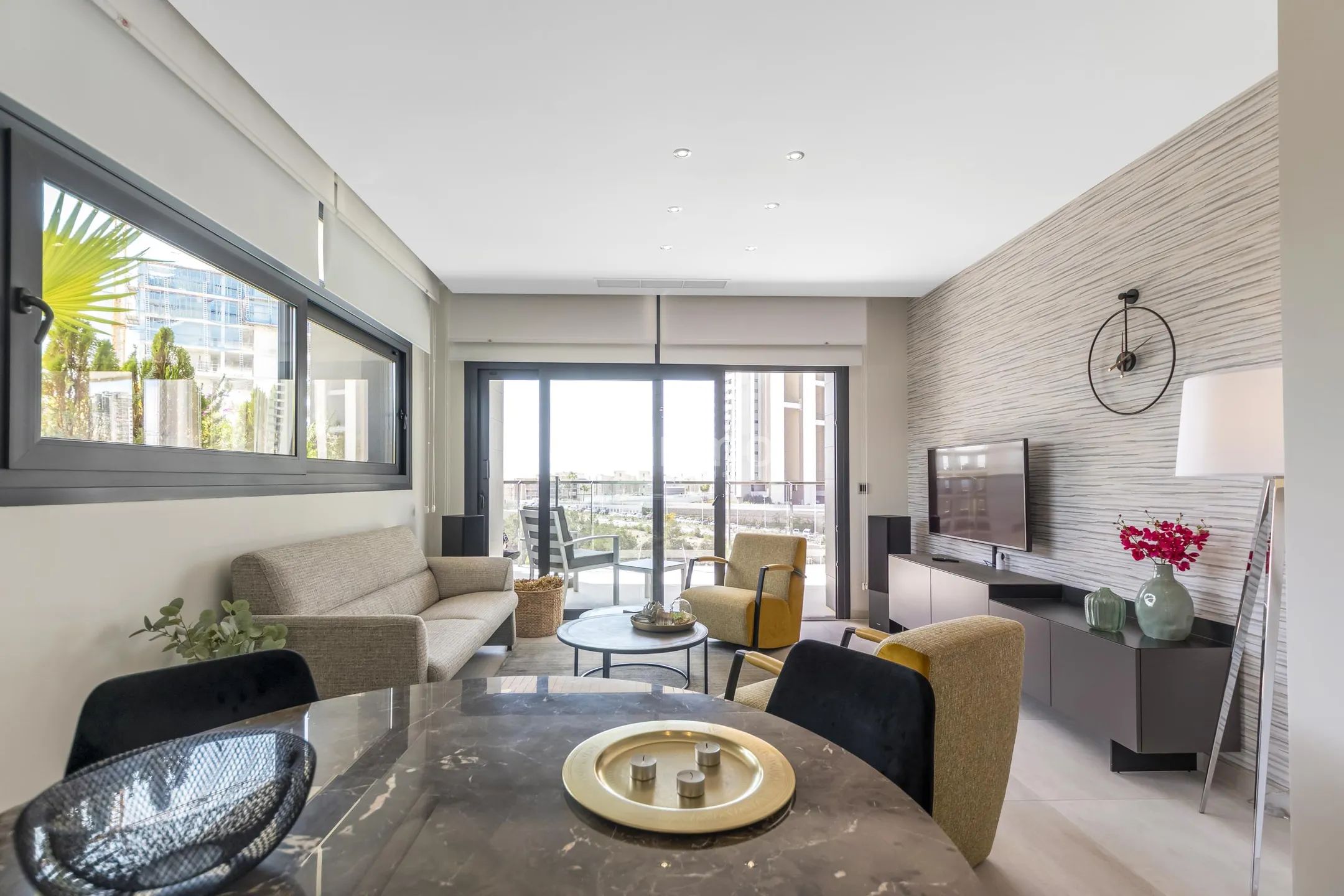 Prachtige 3 slaapkamer flat in Sunset Waves te koop — photo 9