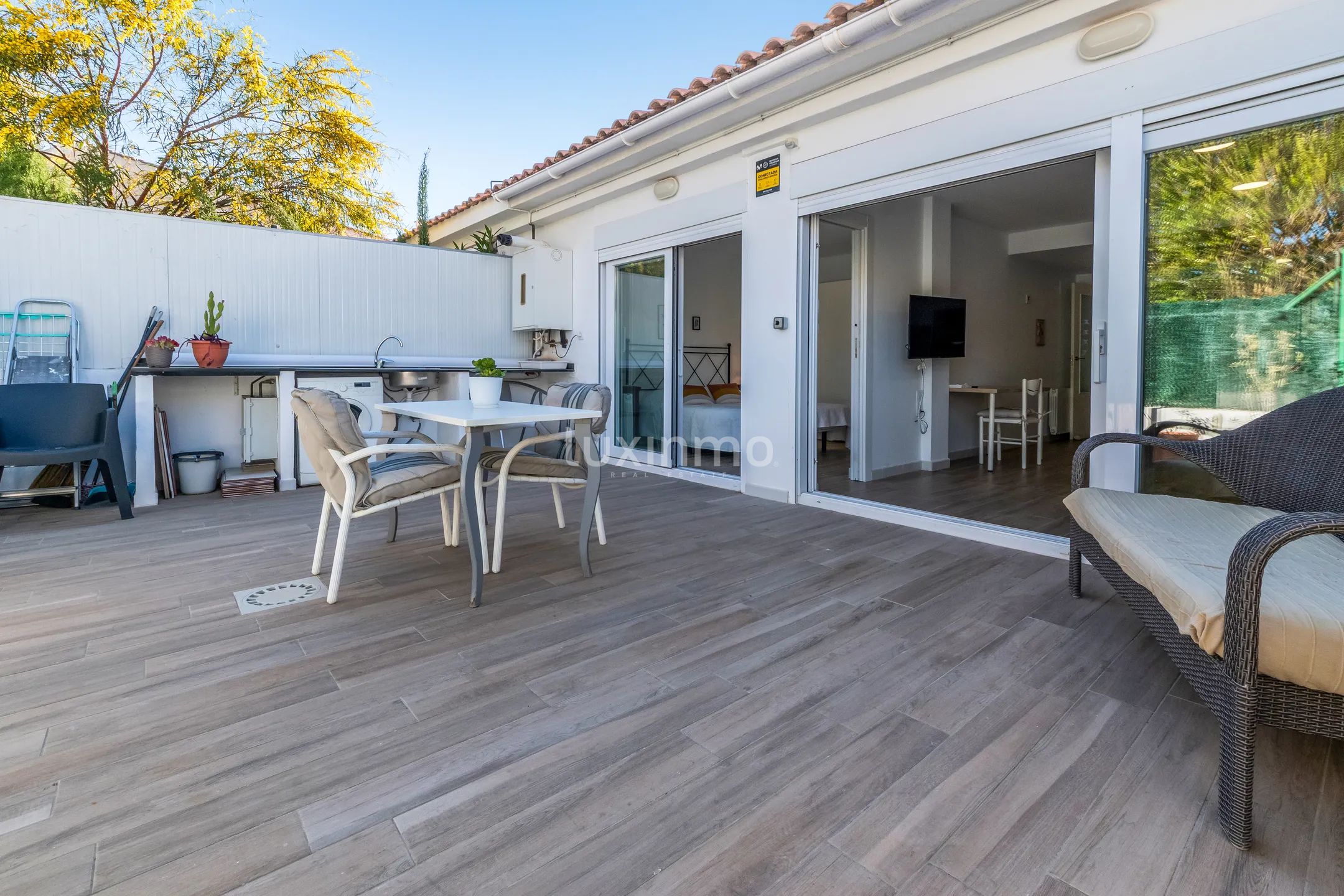 Современный дом с 3 спальнями, террасой и общим бассейном в Альтеа — photo 18