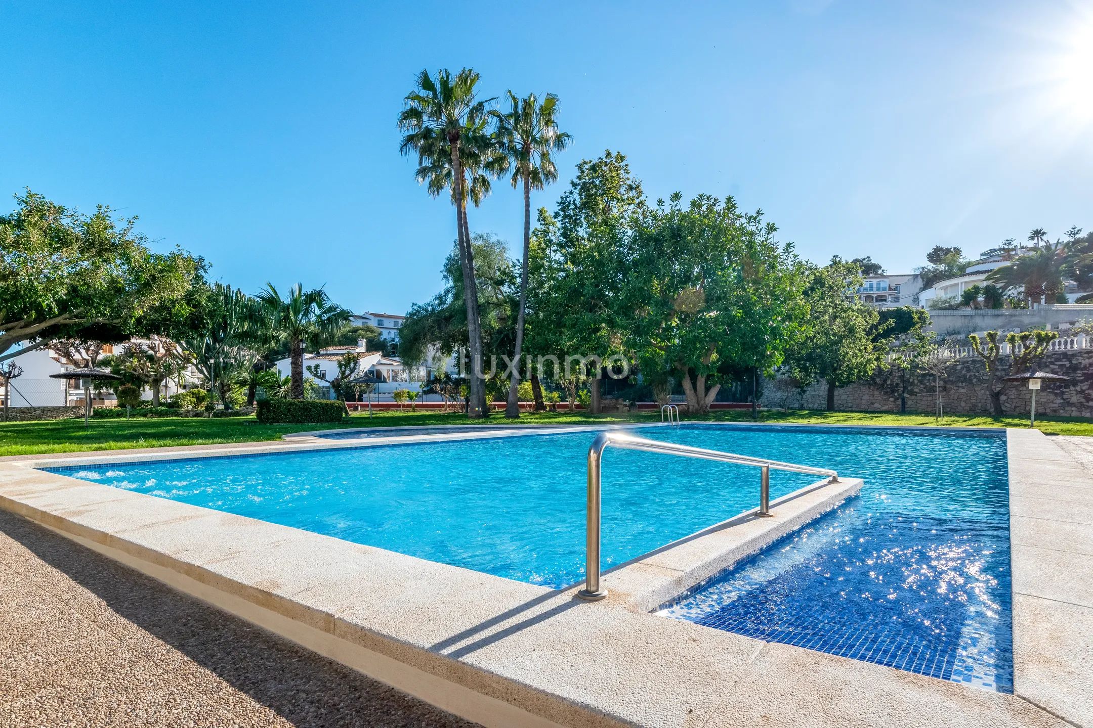 Современный дом с 3 спальнями, террасой и общим бассейном в Альтеа — photo 22