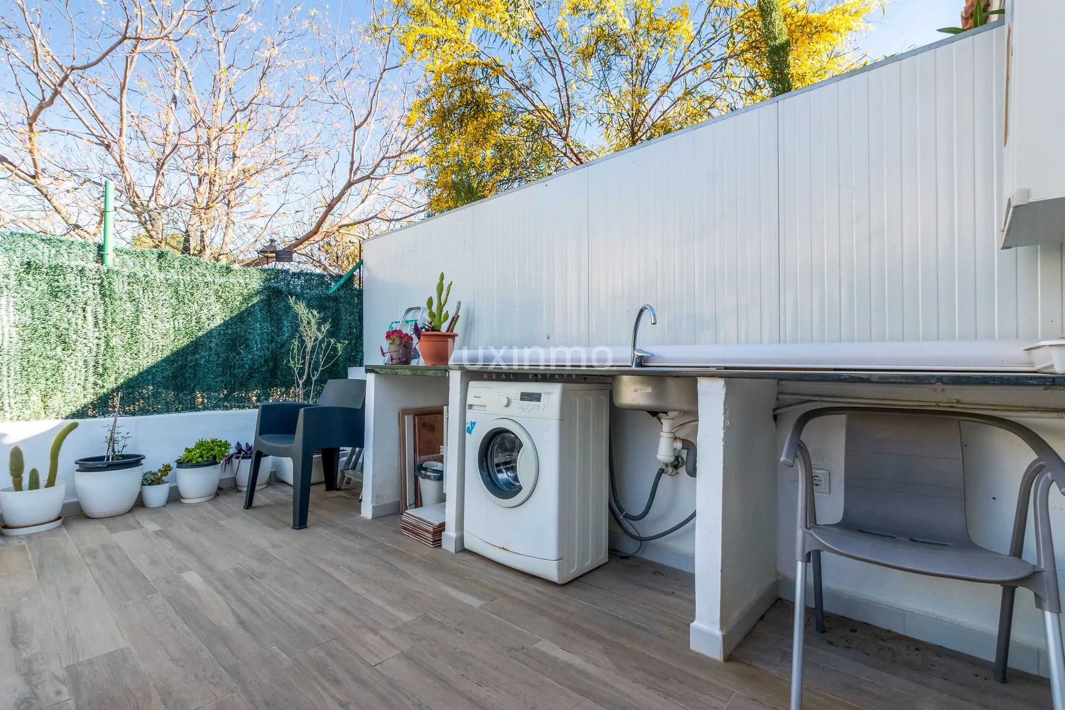 Современный дом с 3 спальнями, террасой и общим бассейном в Альтеа — photo 21