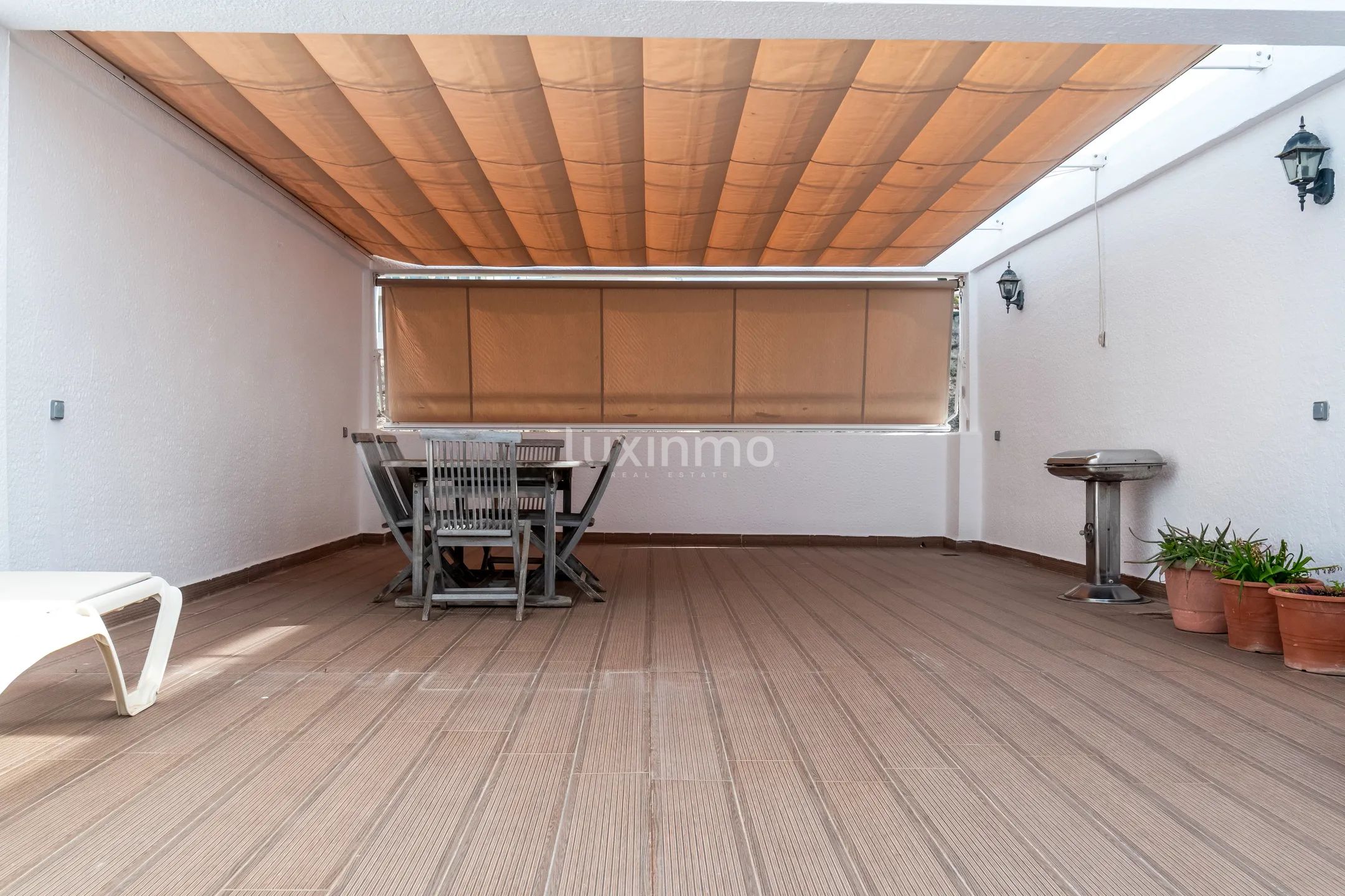 Frontline duplex penthouse with mountain and sea views in Benidorm — photo 19