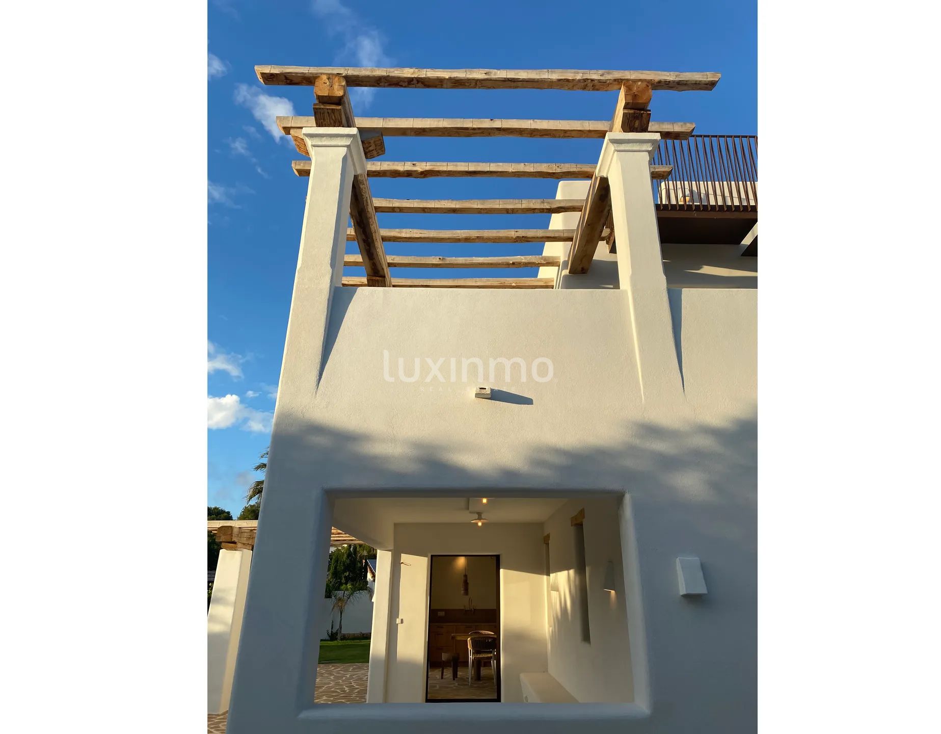 Spacious Ibiza style villa for sale in Moraira — photo 13