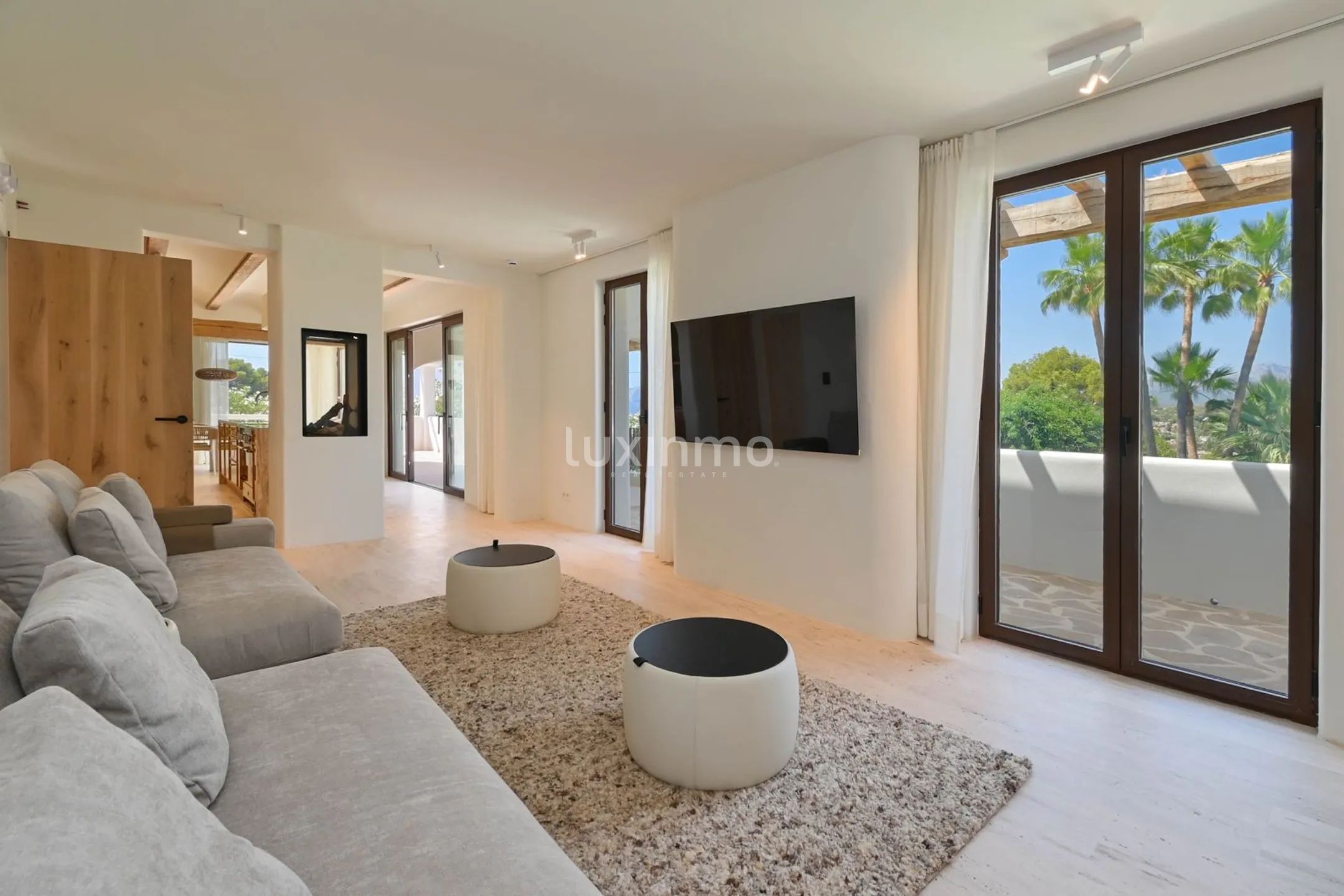 Spacious Ibiza style villa for sale in Moraira — photo 21