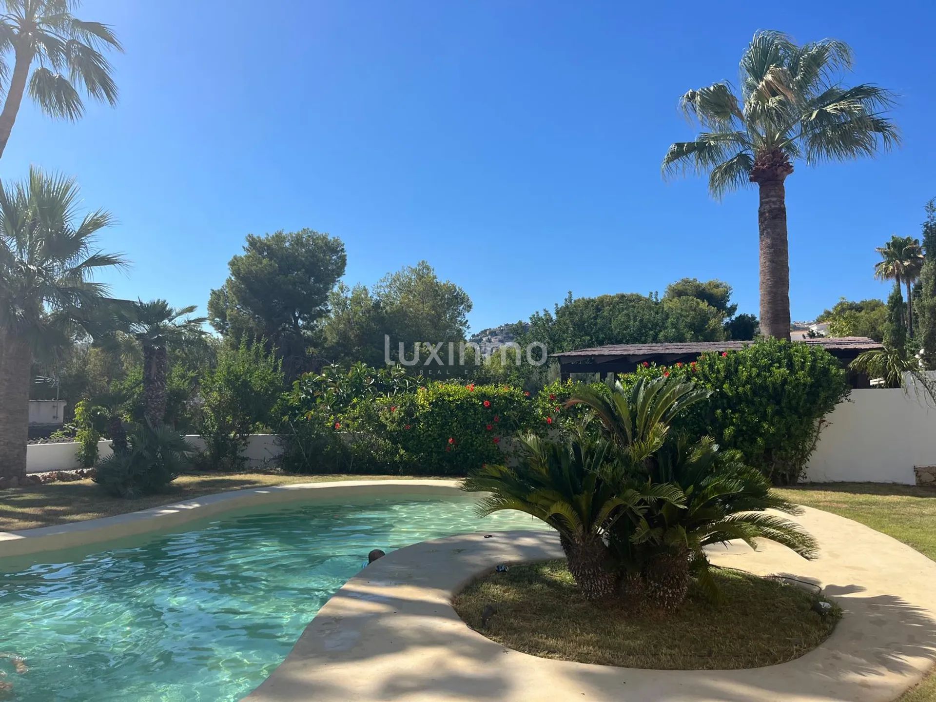 Spacious Ibiza style villa for sale in Moraira — photo 6