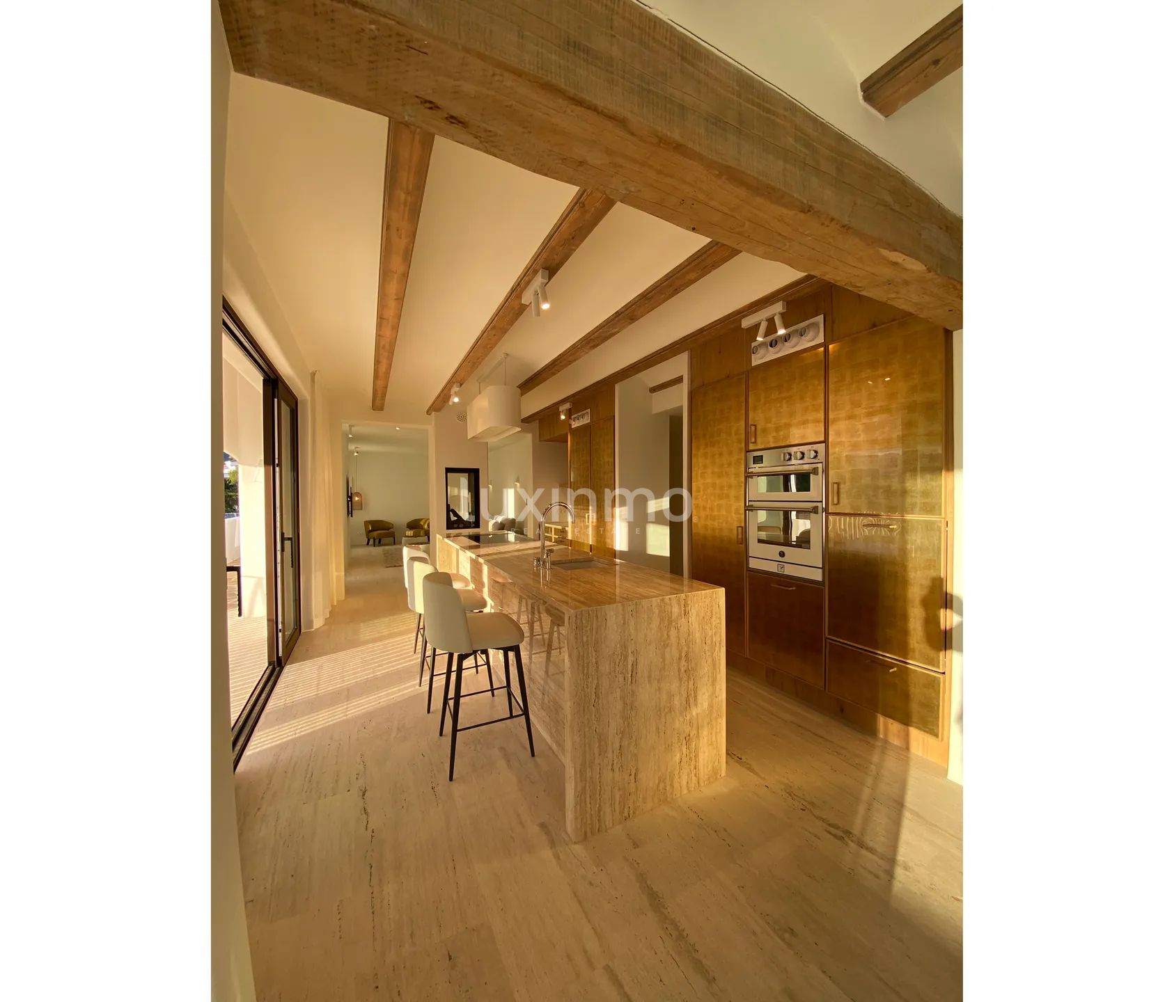 Spacious Ibiza style villa for sale in Moraira — photo 29
