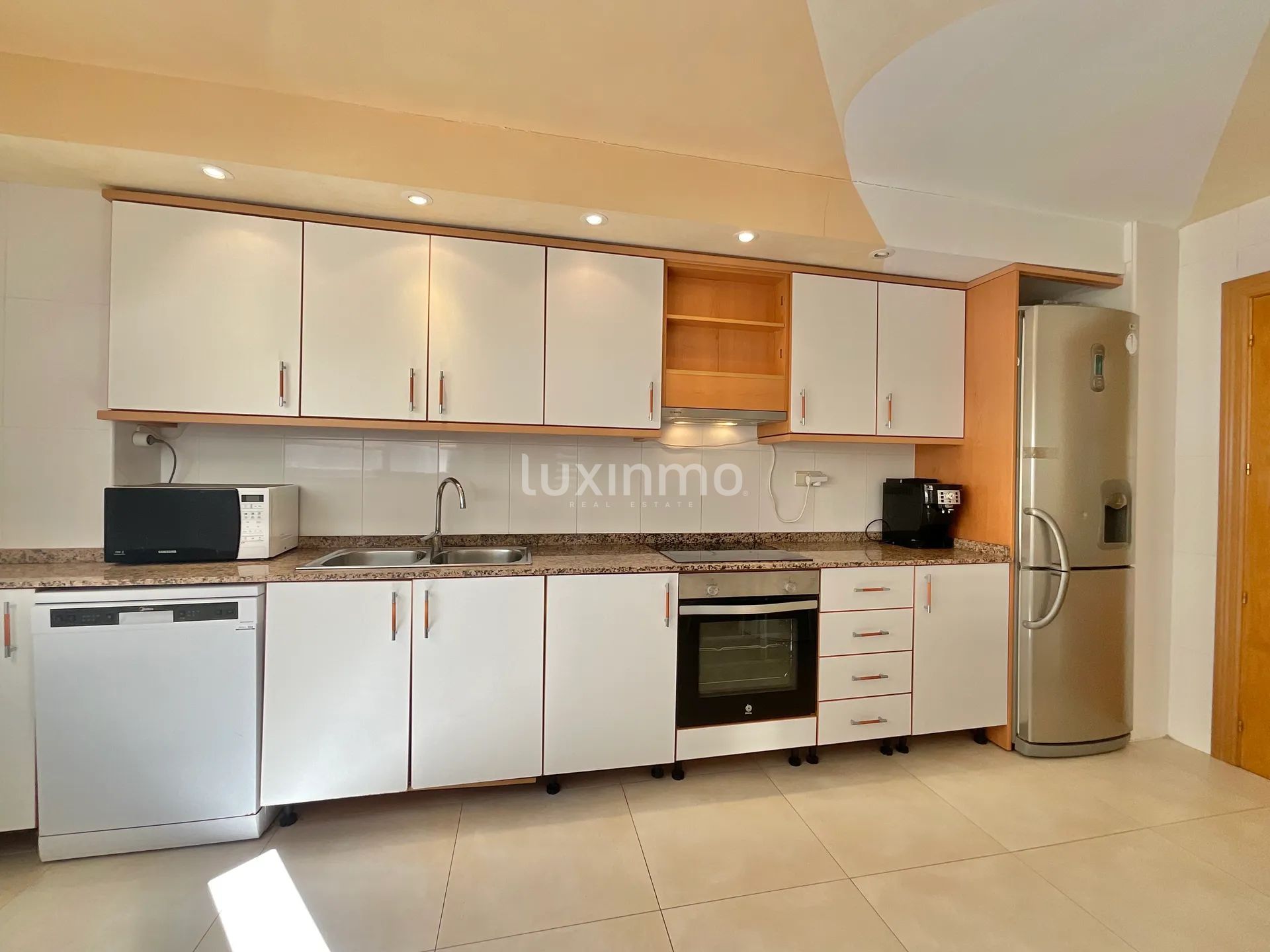 Appartement met 4 slaapkamers in mediterrane stijl en zeezicht te koop in Marina Botafoc-Talamanca, Ibiza — photo 14